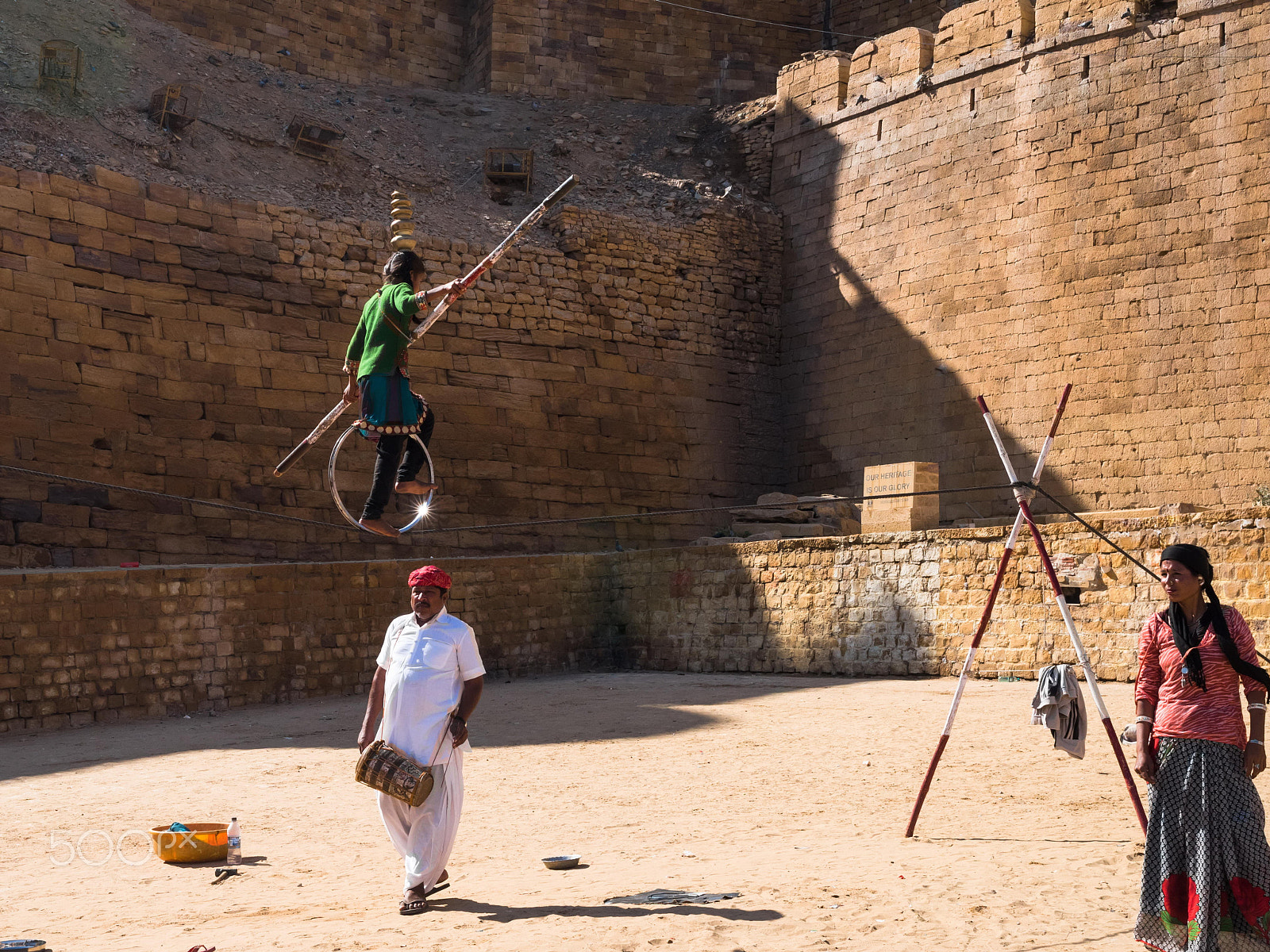 Nikon D810 sample photo. Acrobatics in jaisalmer fort, india photography