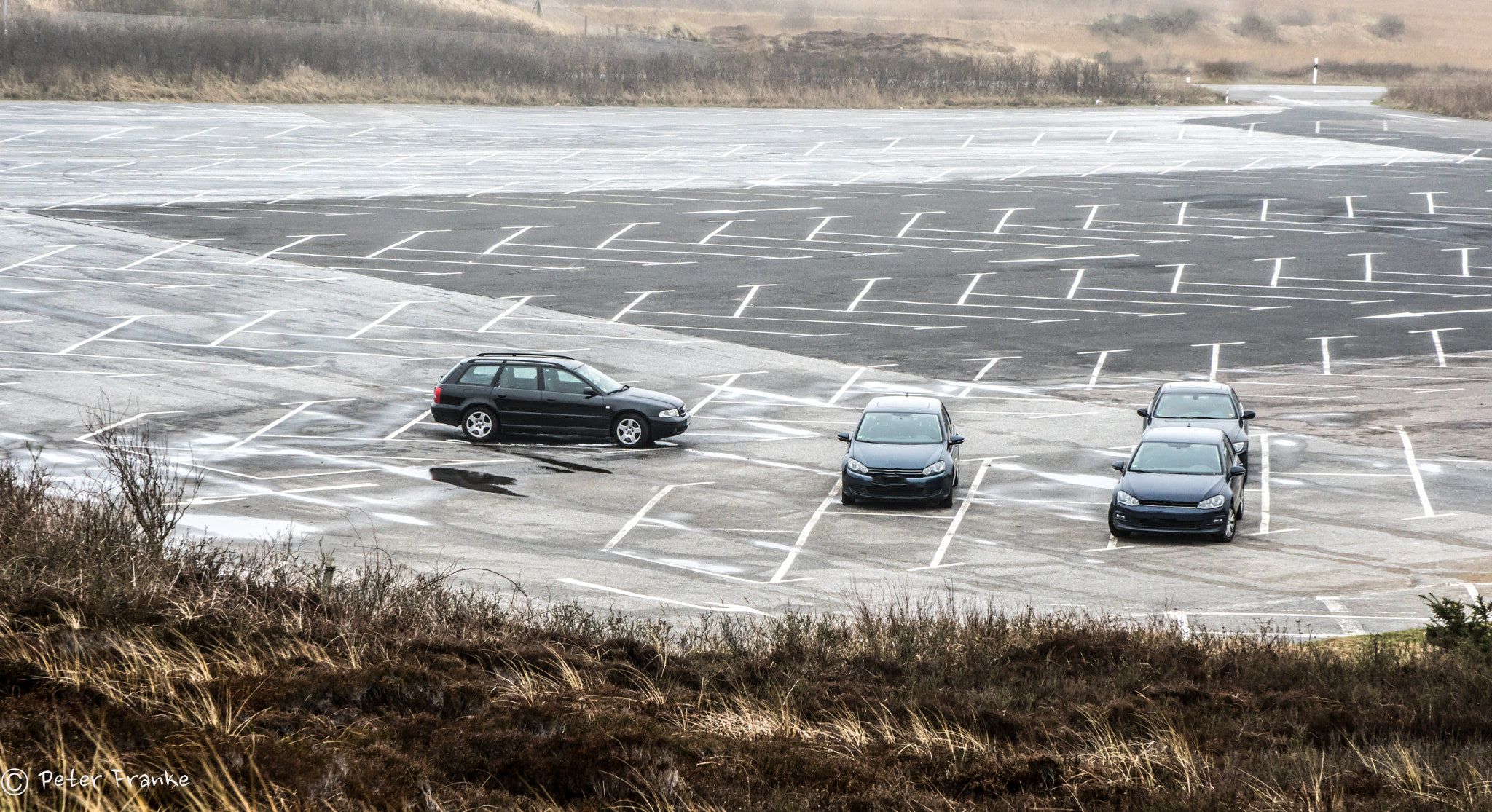 Sony a6300 + Sony Vario-Tessar T* E 16-70mm F4 ZA OSS sample photo. Sylt parkplatz buhne photography