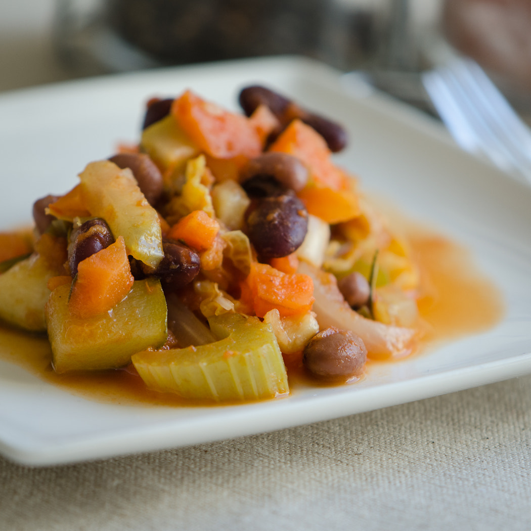 Nikon AF-S DX Micro-Nikkor 85mm F3.5G ED VR sample photo. Mixed vegetables photography