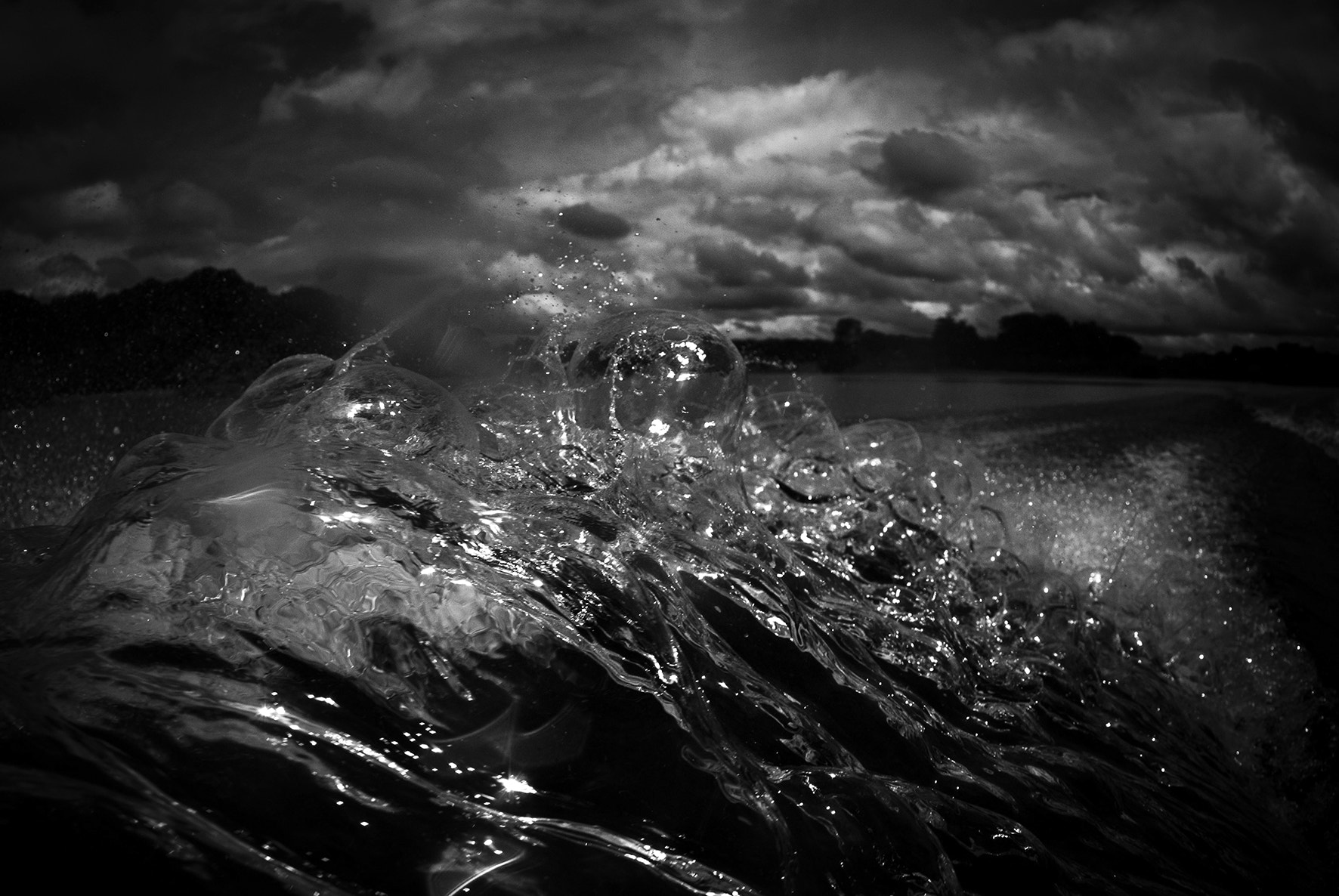 Nikon D200 + Nikon AF Fisheye-Nikkor 16mm F2.8D sample photo. Rio amazonas photography