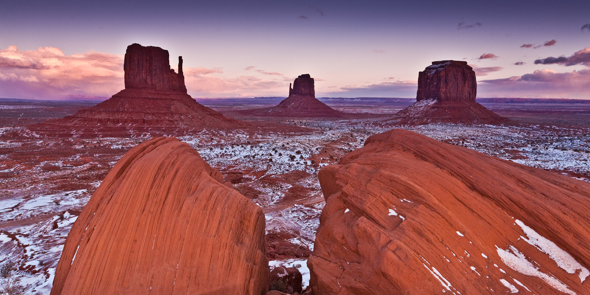 Canon EOS 5D + Canon EF 17-40mm F4L USM sample photo. Dusk on the buttes photography
