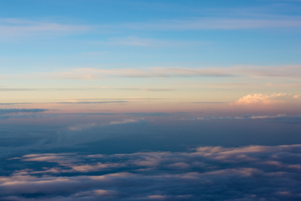 Canon EOS 450D (EOS Rebel XSi / EOS Kiss X2) sample photo. Above the clouds photography