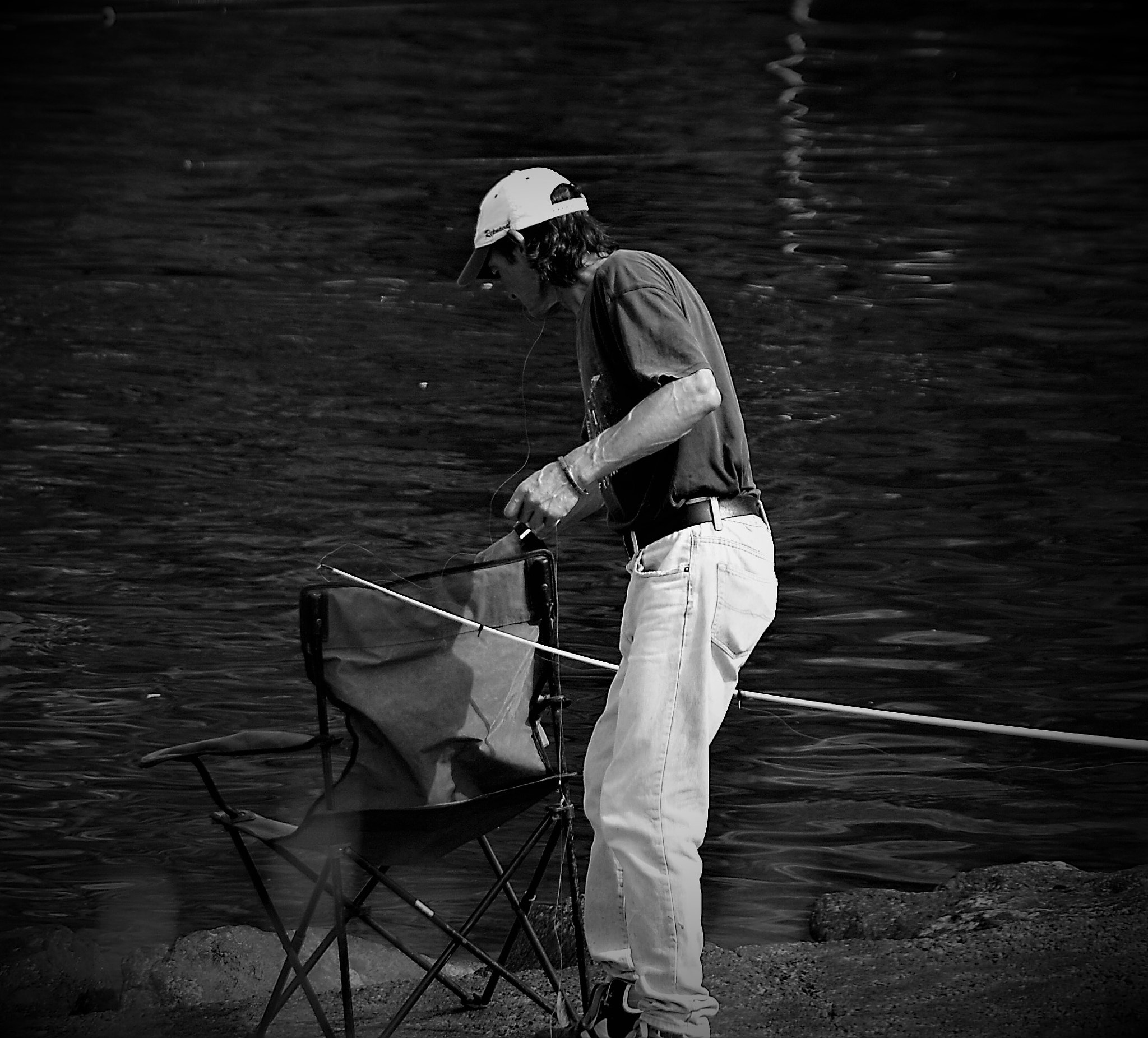 Sony DT 18-200mm F3.5-6.3 sample photo. Will fish, he will photography