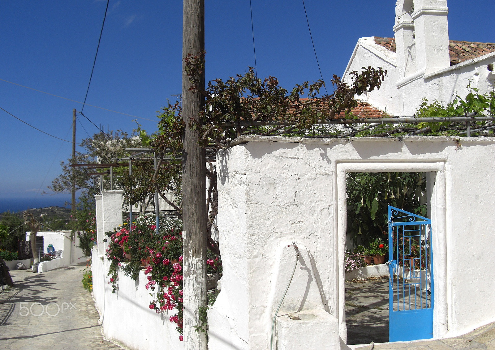 CASIO EX-Z1200 sample photo. Everyday life at the island crete in greece photography