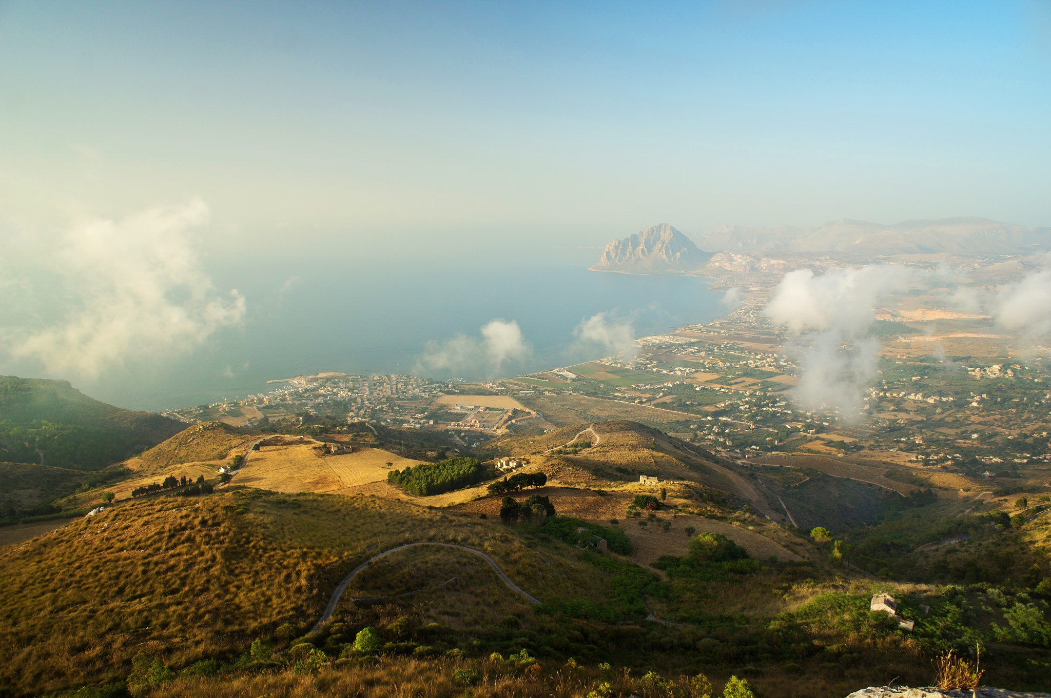 Sony Alpha NEX-5N + Sony E 16mm F2.8 sample photo. Erice (near the trapani), sicily photography