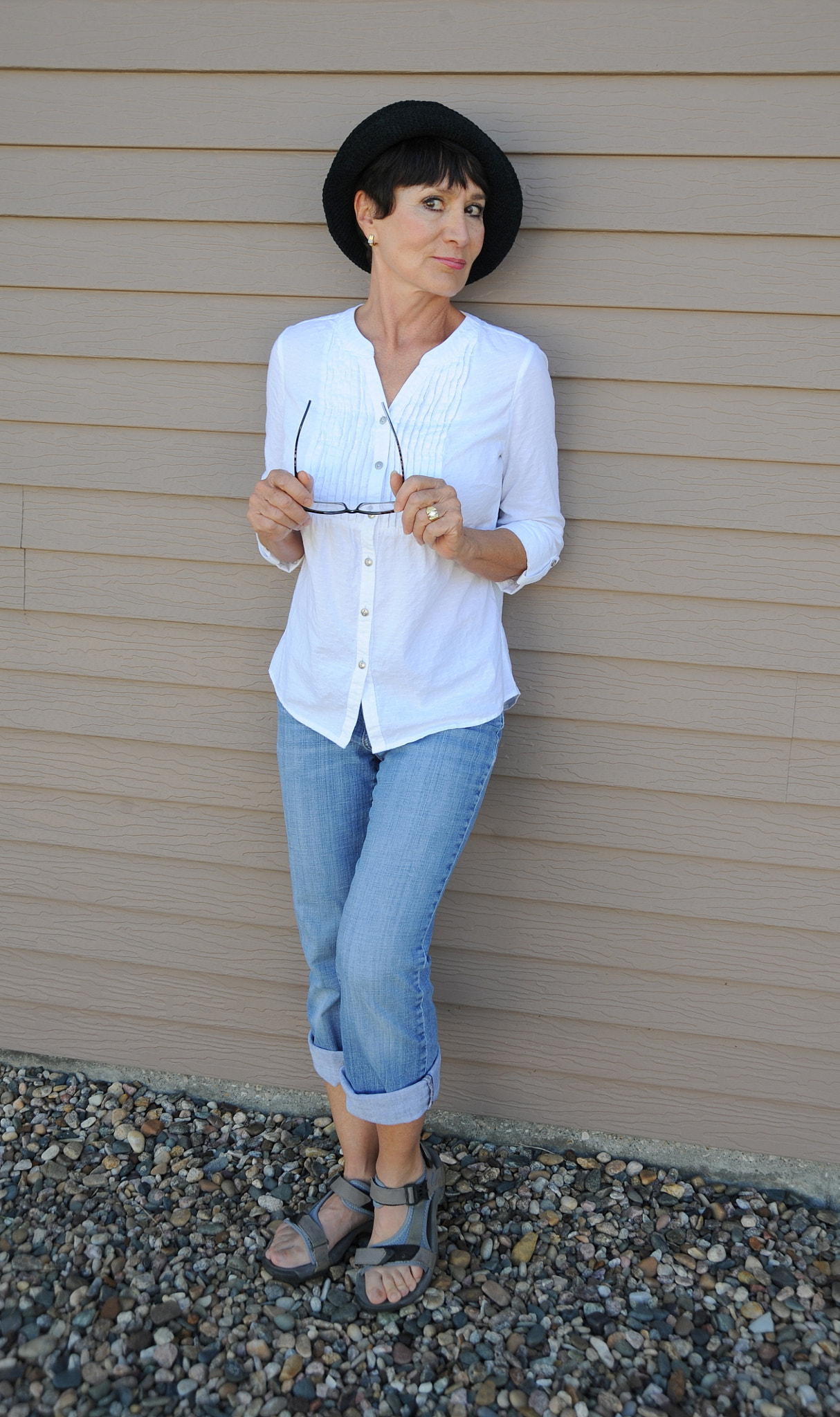 Nikon D3 sample photo. Mature female expressions. photography