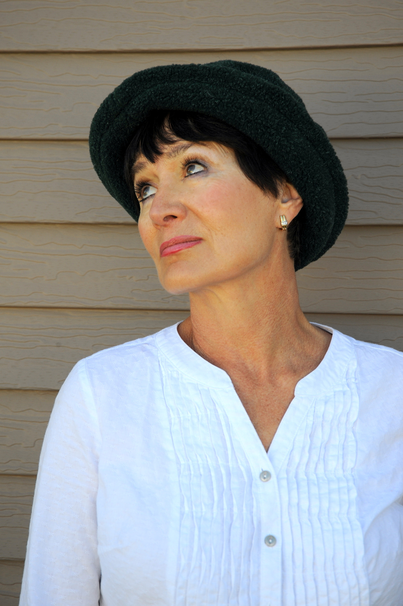 Nikon D3 sample photo. Mature female expressions. photography