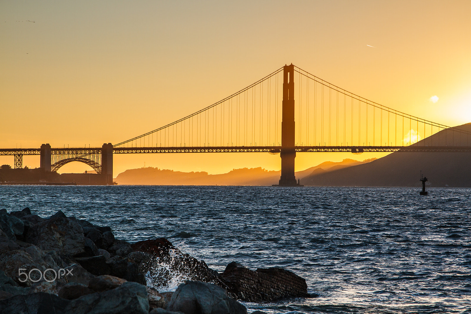 Canon EOS 7D + Sigma 17-70mm F2.8-4 DC Macro OS HSM sample photo. Golden golden gate photography