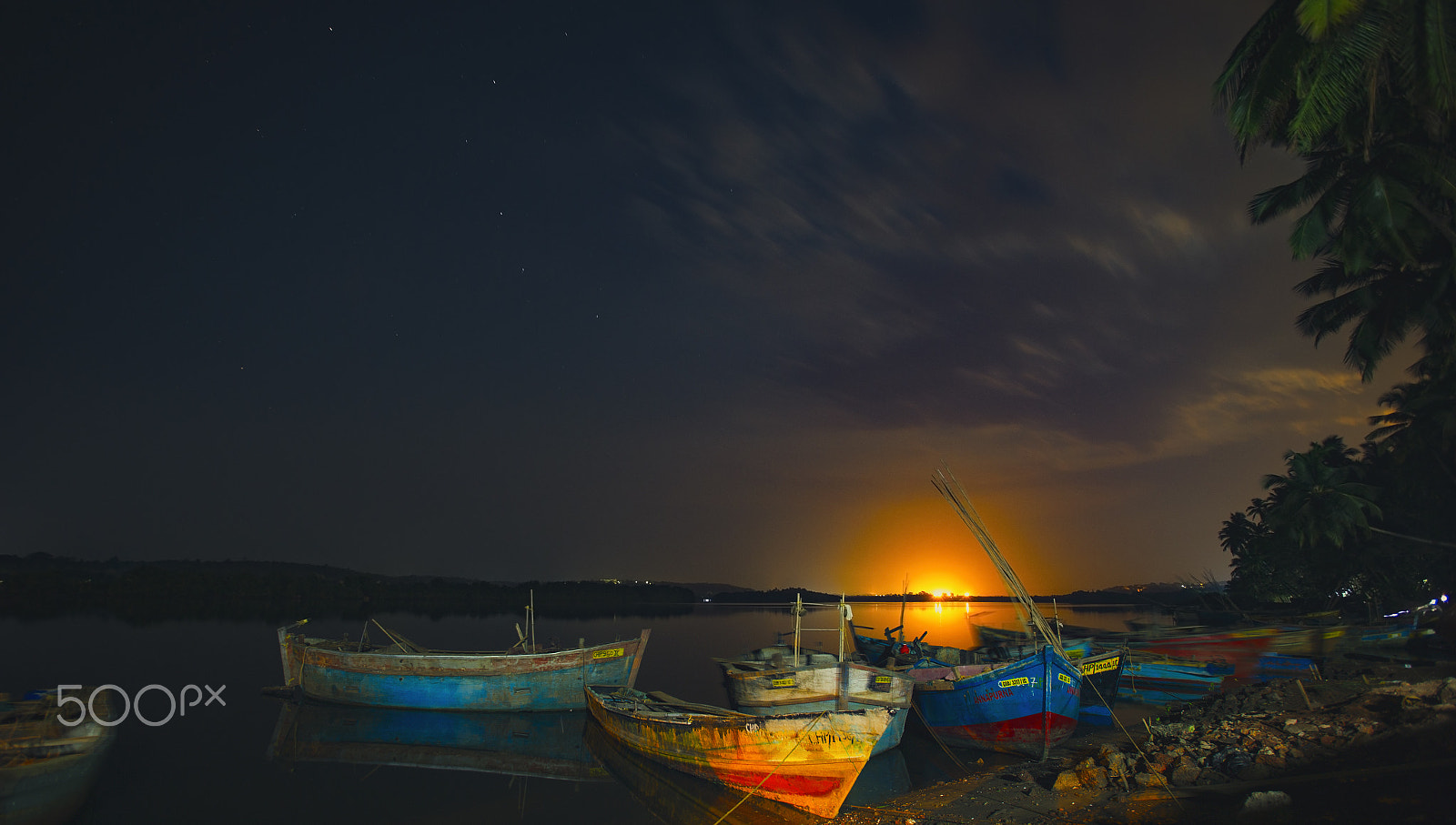 Canon EF 16-35mm F2.8L USM sample photo. Night near the river photography