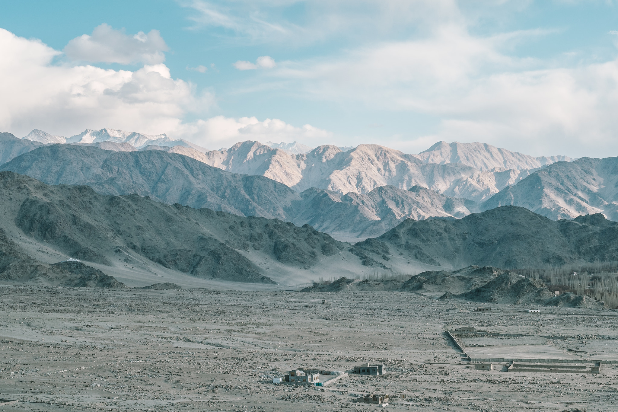 Fujifilm X-T1 + Fujifilm XF 56mm F1.2 R sample photo. Kashmir layers photography