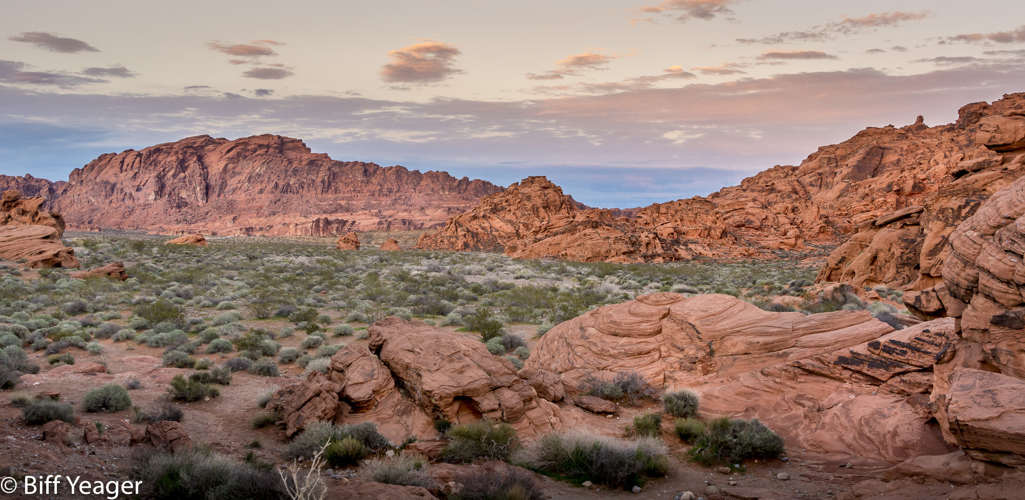 Nikon AF Nikkor 24-85mm F2.8-4D IF sample photo. Valley of fire photography