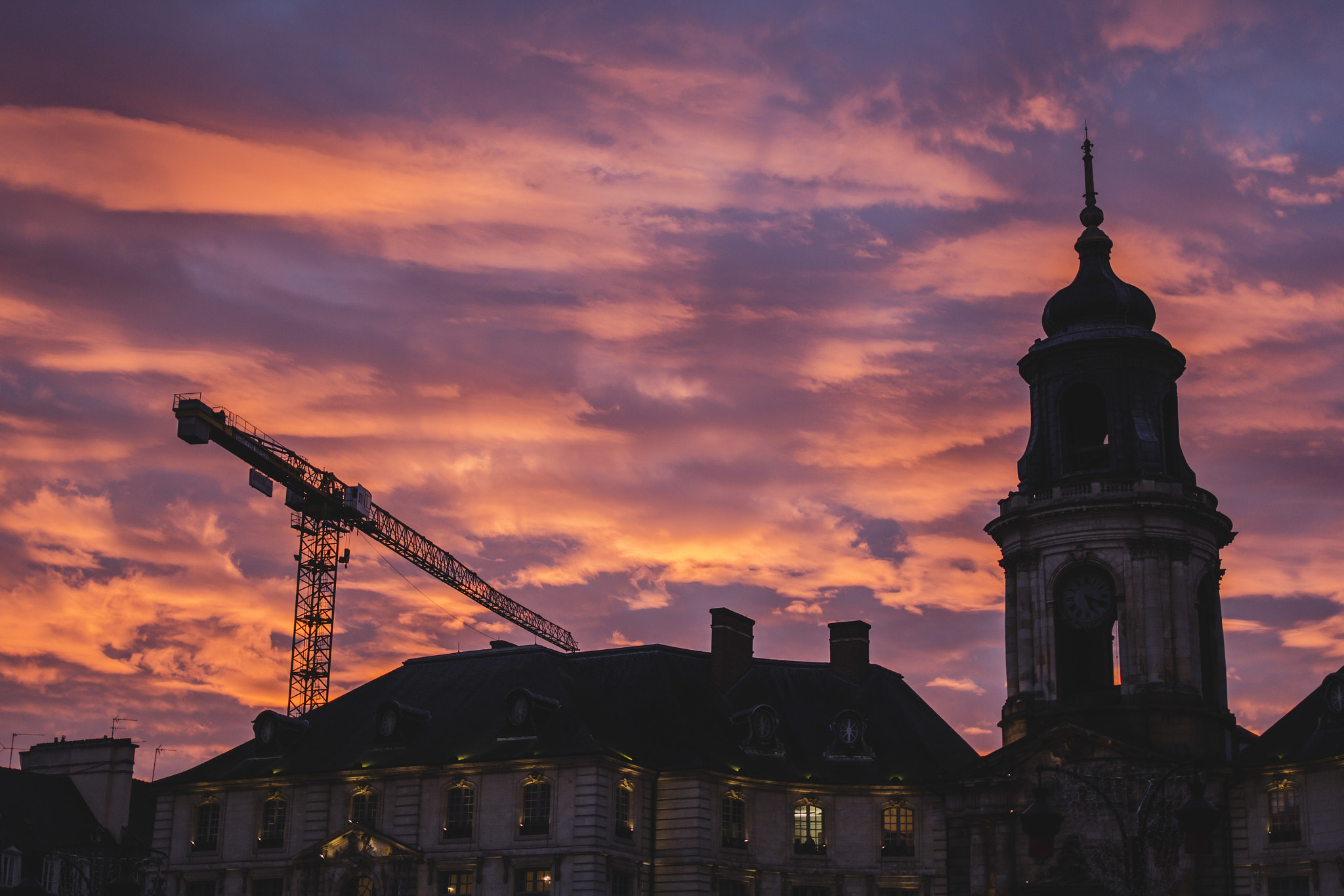 Canon EOS 60D + Canon EF 35mm F2 IS USM sample photo. Hotel de ville rennes photography