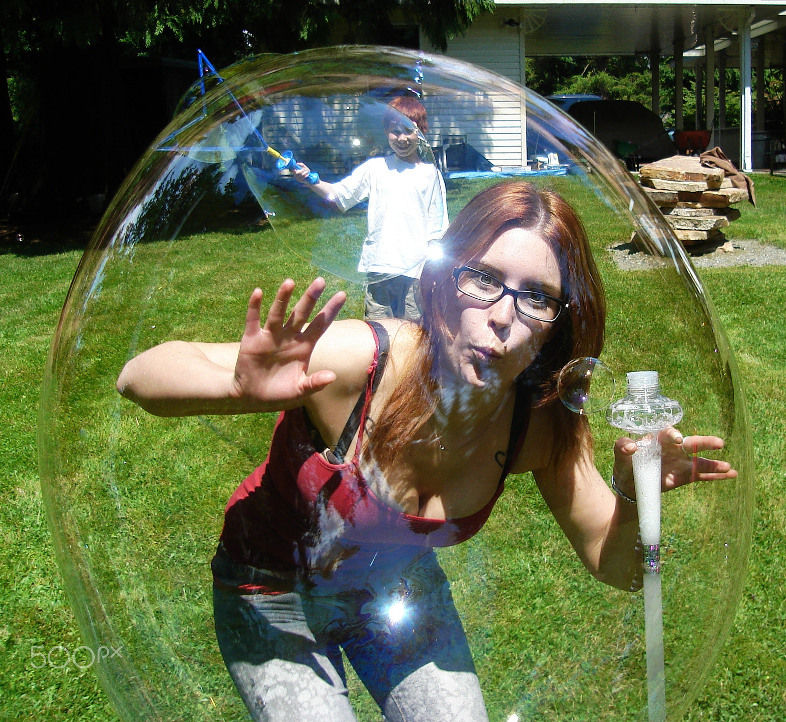 Sony DSC-S600 sample photo. Trapped in a big bubble photography