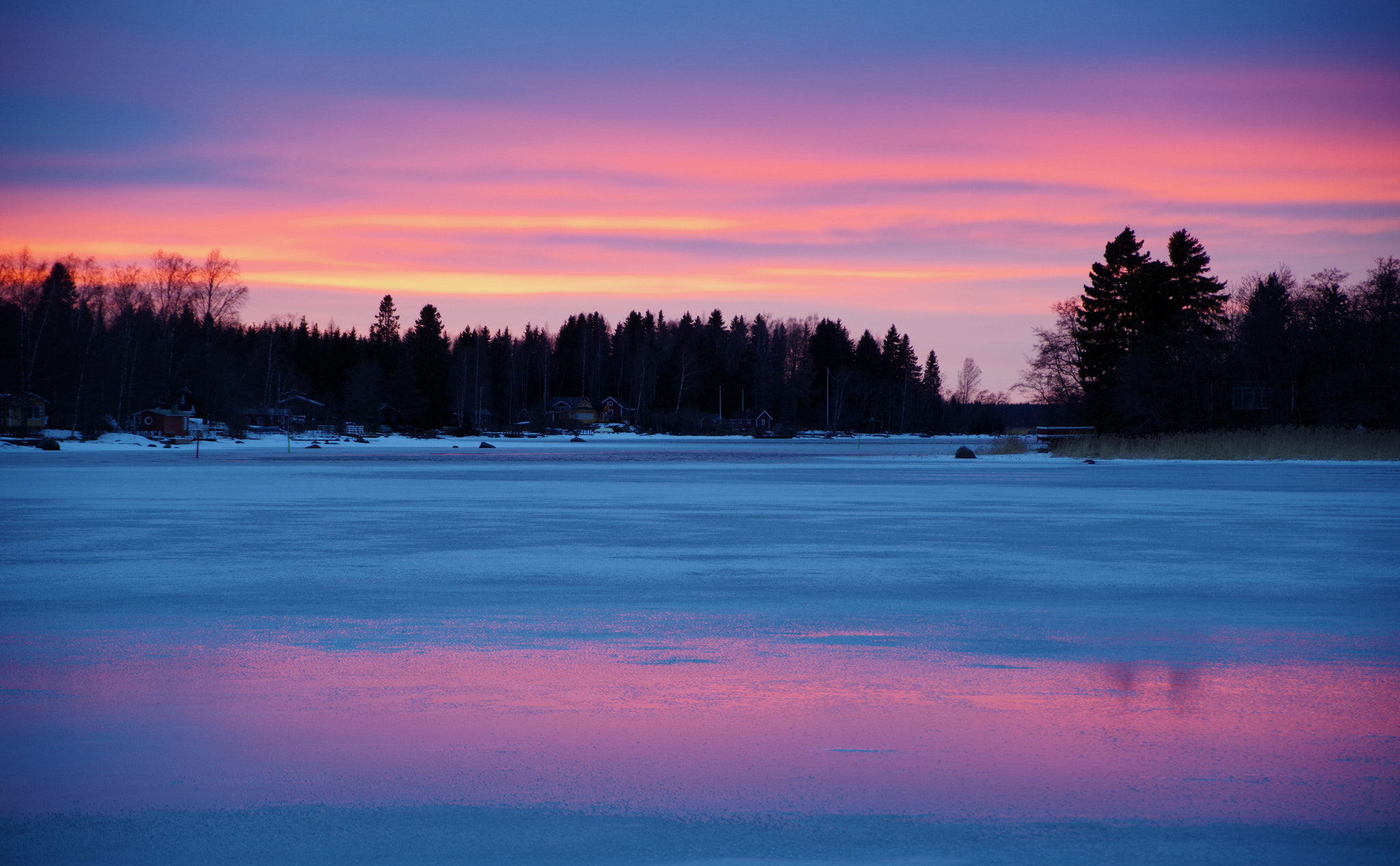 Pentax K-1 sample photo. Water on ice photography