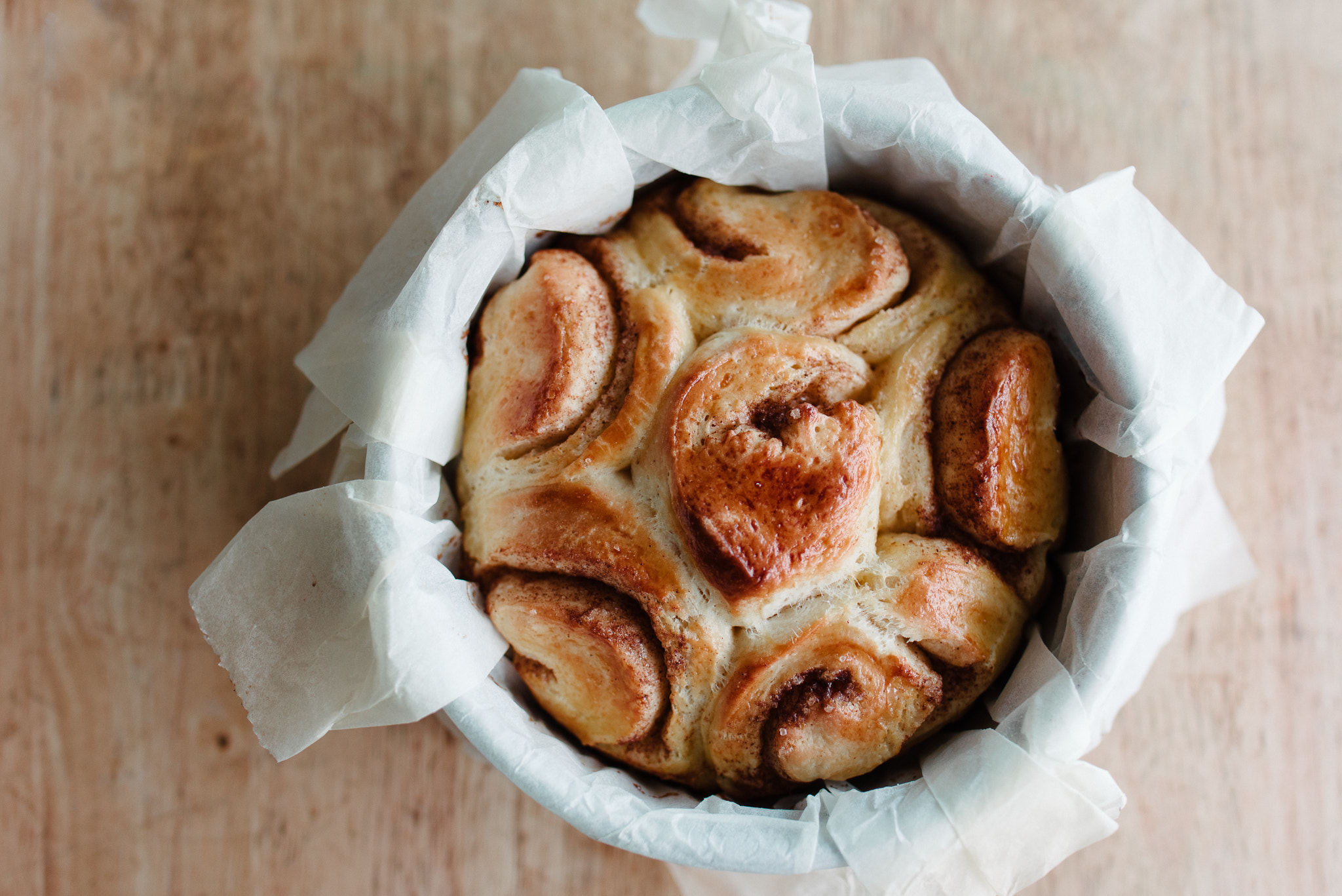 Nikon D750 + Tamron SP 35mm F1.8 Di VC USD sample photo. Flower in bread #cinammonroll #prairiekitchen #handmadefoods photography