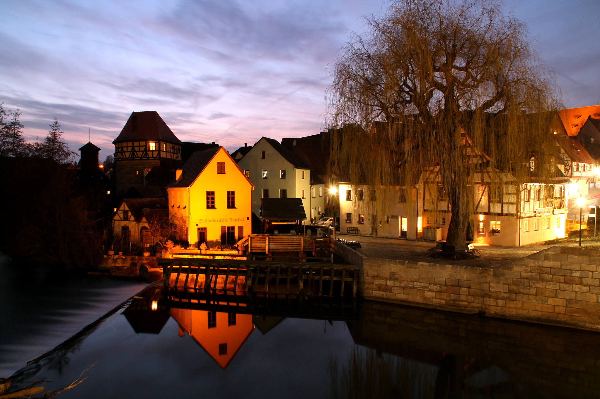 Canon EOS 1100D (EOS Rebel T3 / EOS Kiss X50) sample photo. Reichelsche insel with river pegnitz photography