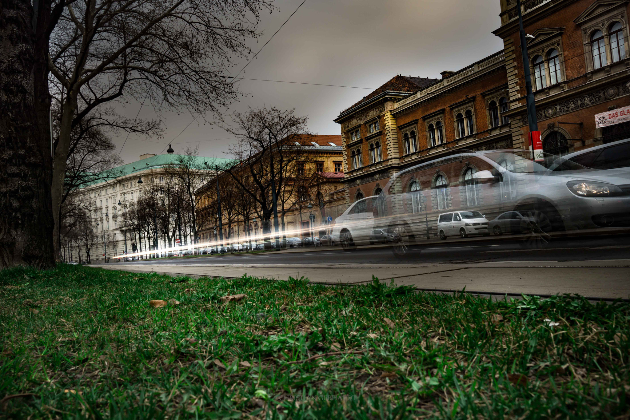 Sony a6000 + Sigma 19mm F2.8 EX DN sample photo. Vienna, ring photography