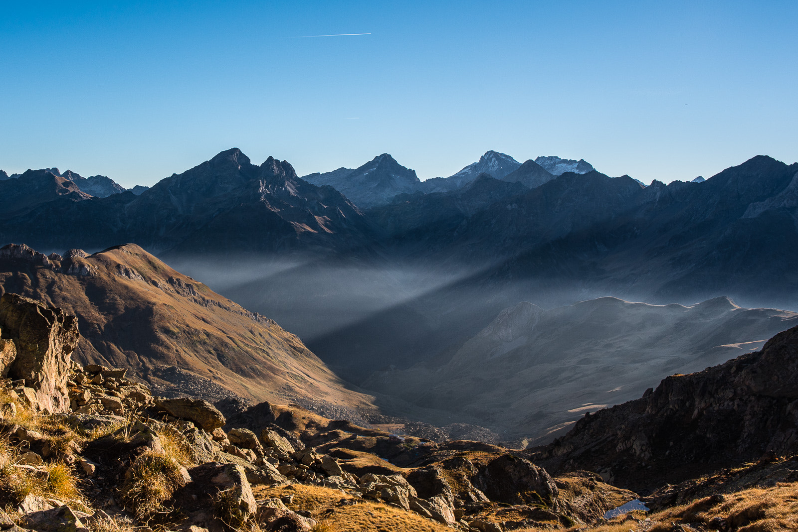 Nikon D750 + Nikon AF-S Nikkor 28mm F1.8G sample photo. Ossau and aspe valley photography