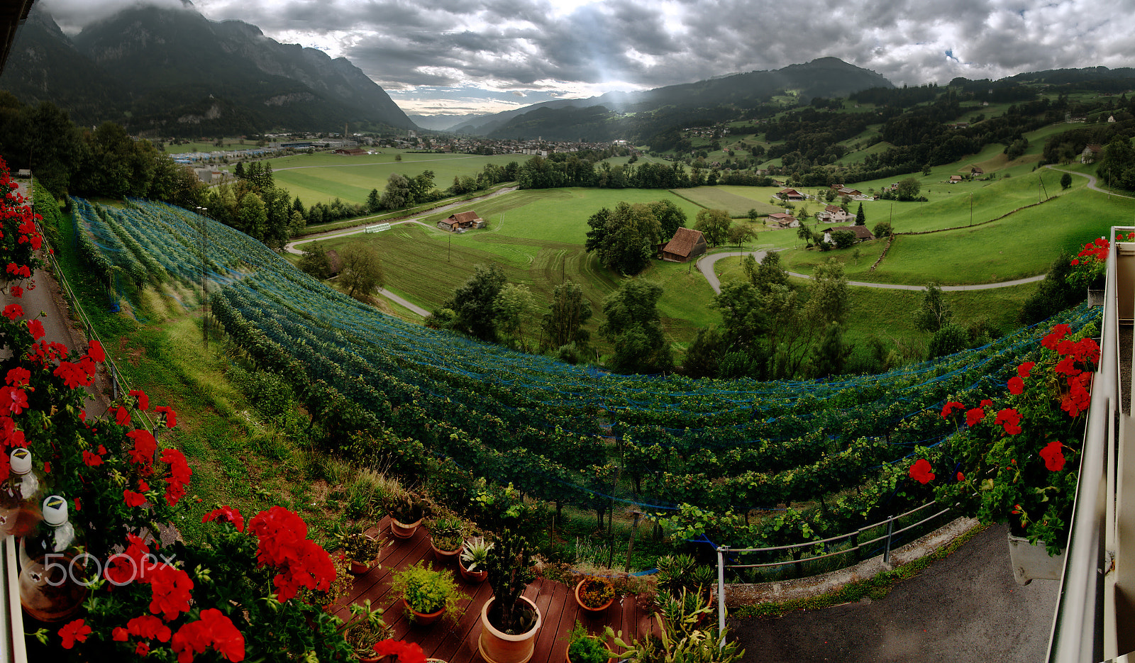 Nikon D300 sample photo. Flums from graepplang photography