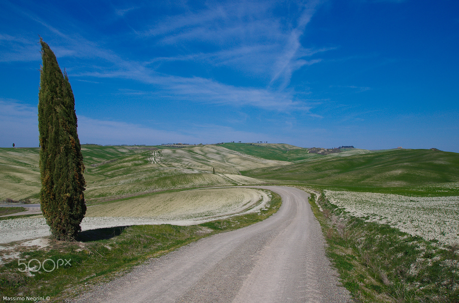 Pentax K-5 IIs sample photo. Country road photography