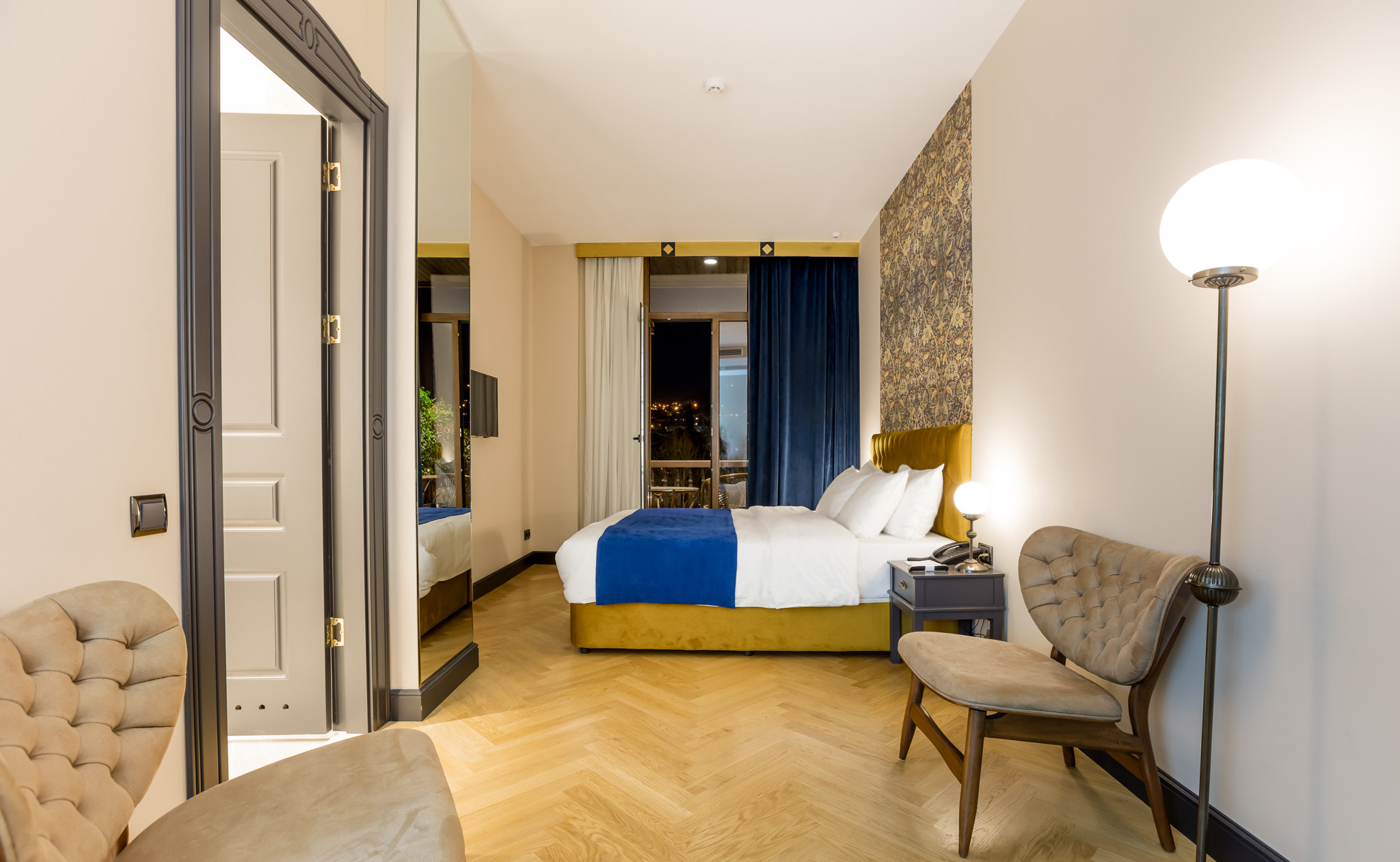Canon EF 16-35mm F2.8L II USM sample photo. Museum hotel tbilisi photography