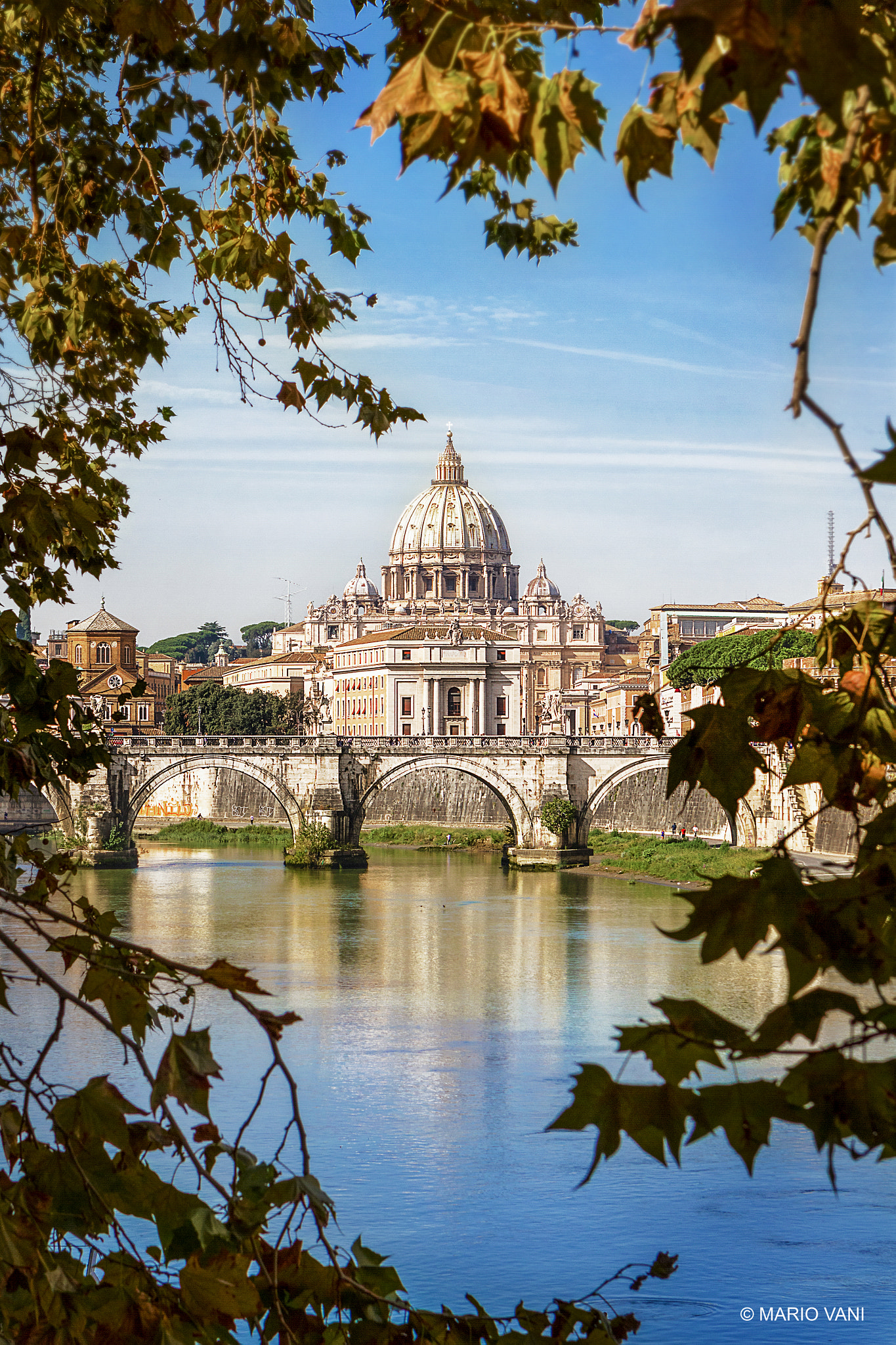 Canon EOS 7D + Canon EF 24-70mm F2.8L USM sample photo. Rome in autumn photography