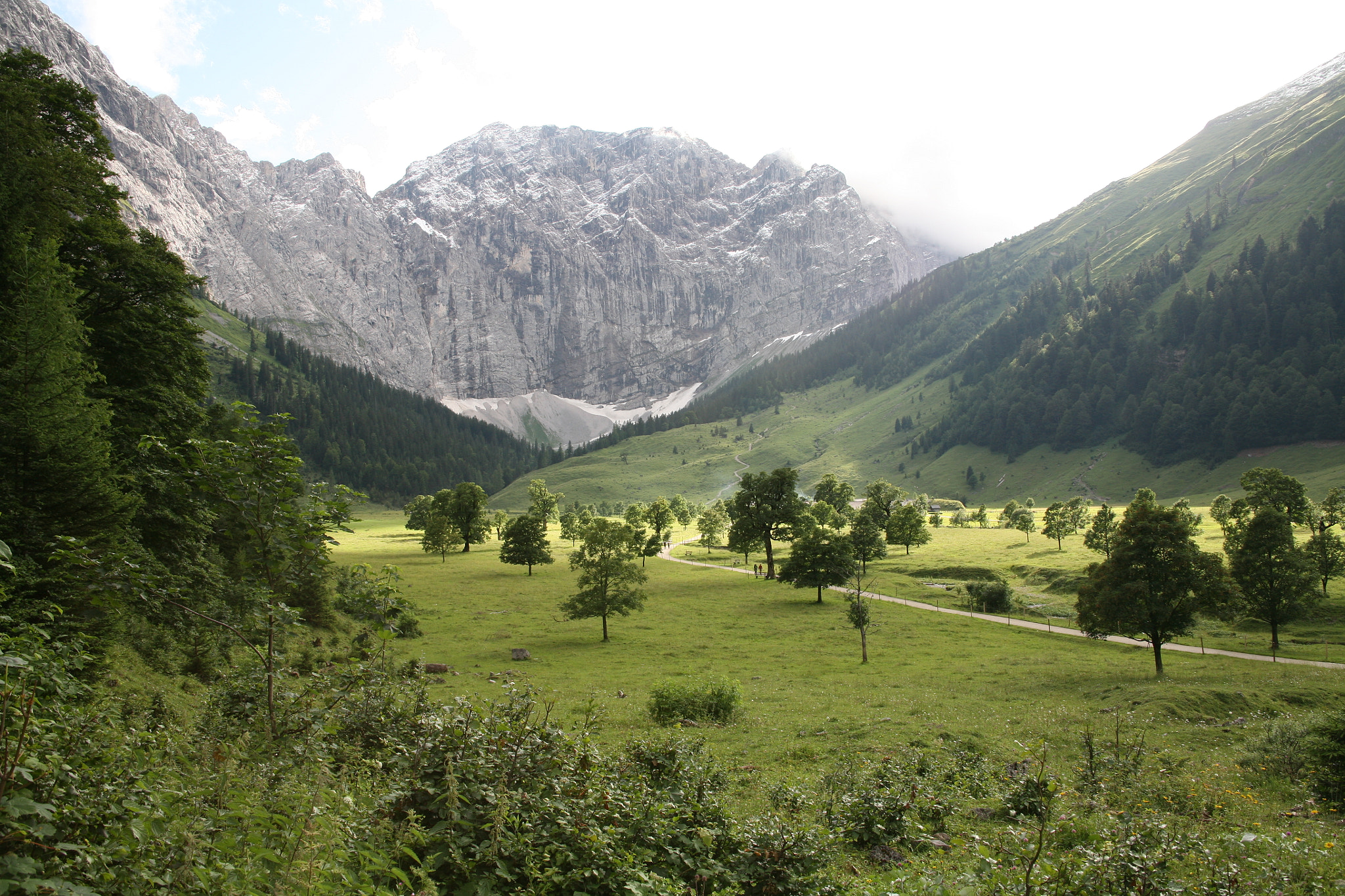 Canon EF 28-135mm F3.5-5.6 IS USM sample photo. Austria landscape photography