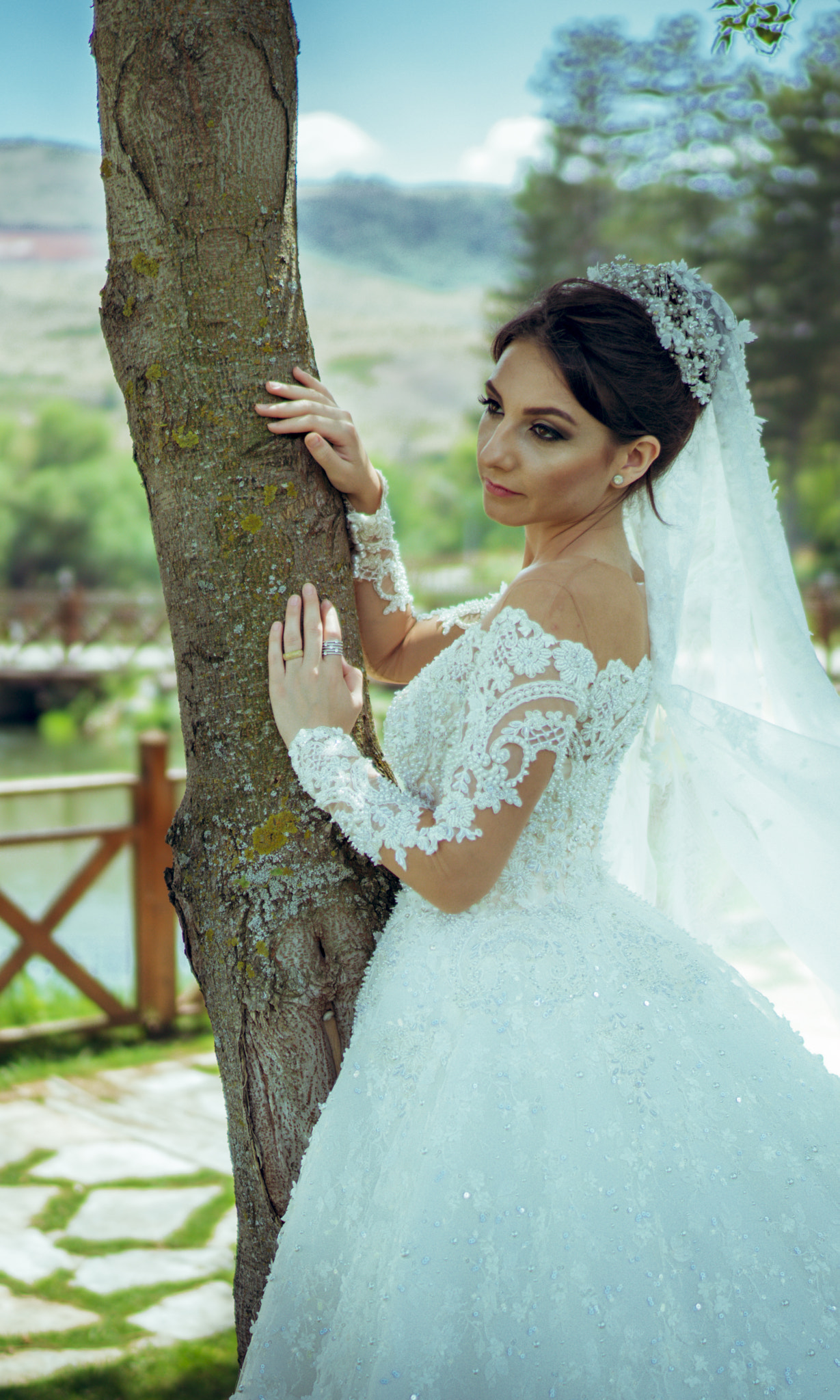 Sony a7R II + Sony Distagon T* FE 35mm F1.4 ZA sample photo. Wedding photography