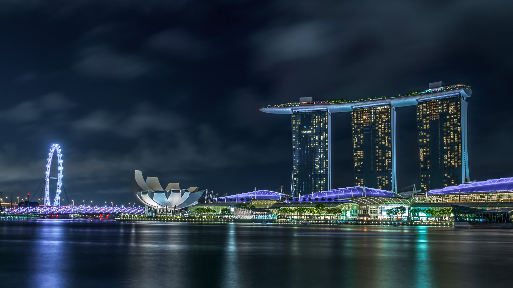 Sony DT 16-105mm F3.5-5.6 sample photo. Singapur marina bay photography