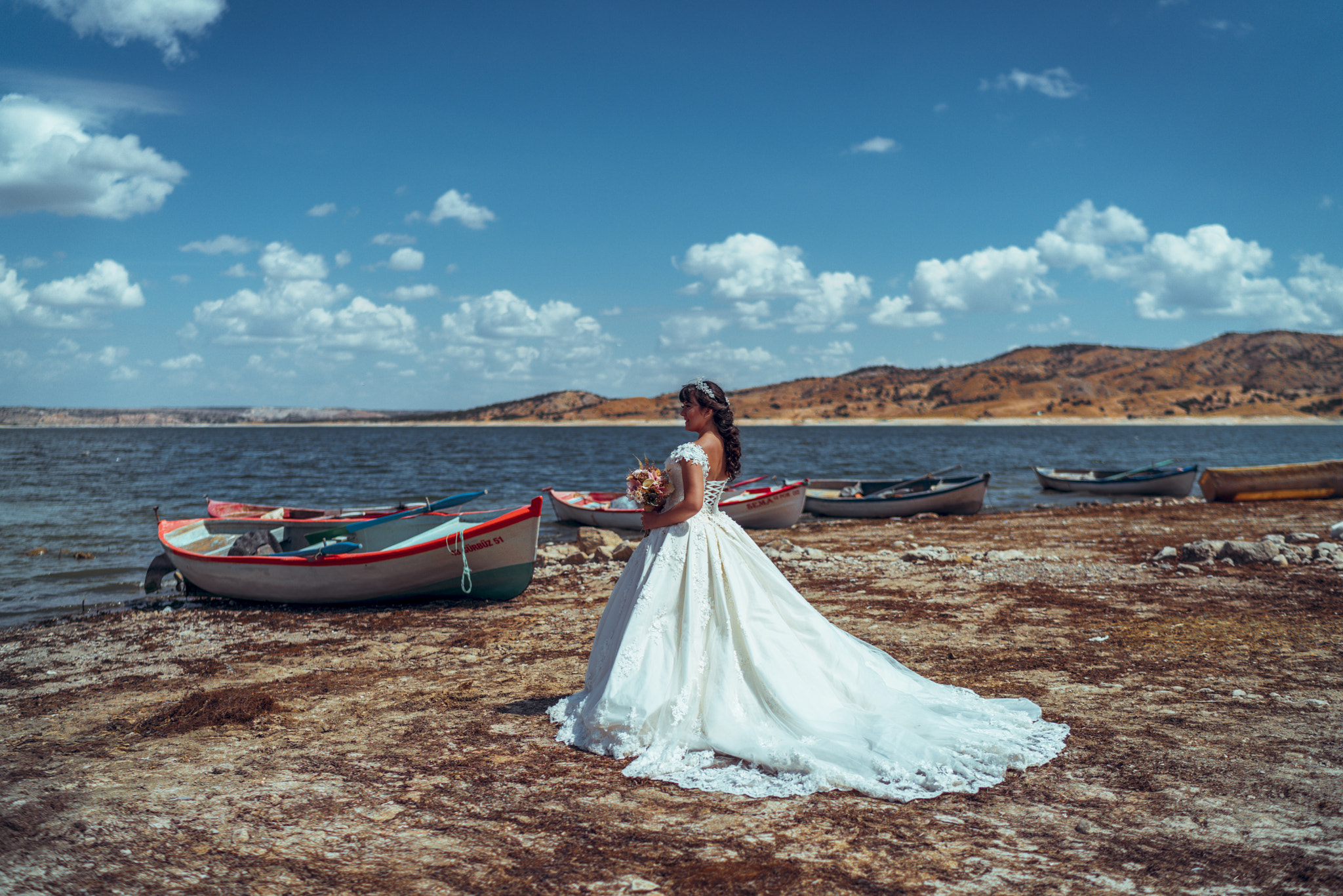 Sony a7R II + Sony Distagon T* FE 35mm F1.4 ZA sample photo. Wedding photography