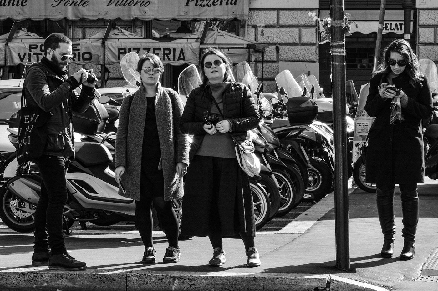Fujifilm X-Pro2 + Fujifilm XF 16-55mm F2.8 R LM WR sample photo. Waiting to cross photography