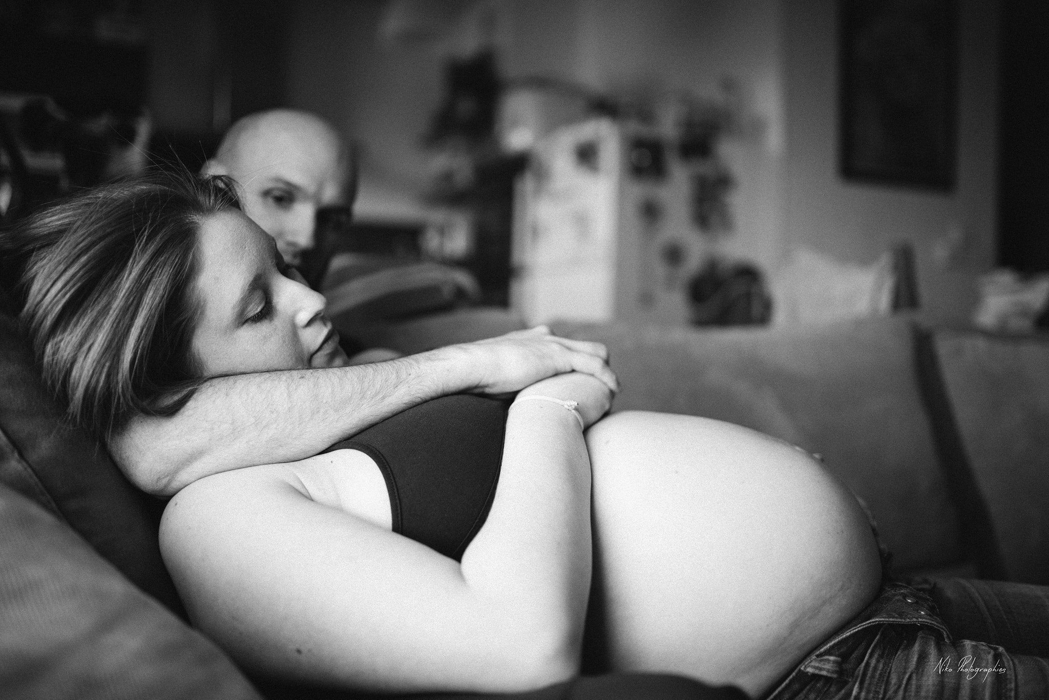 Nikon D800 + Sigma 35mm F1.4 DG HSM Art sample photo. Love in black and white photography