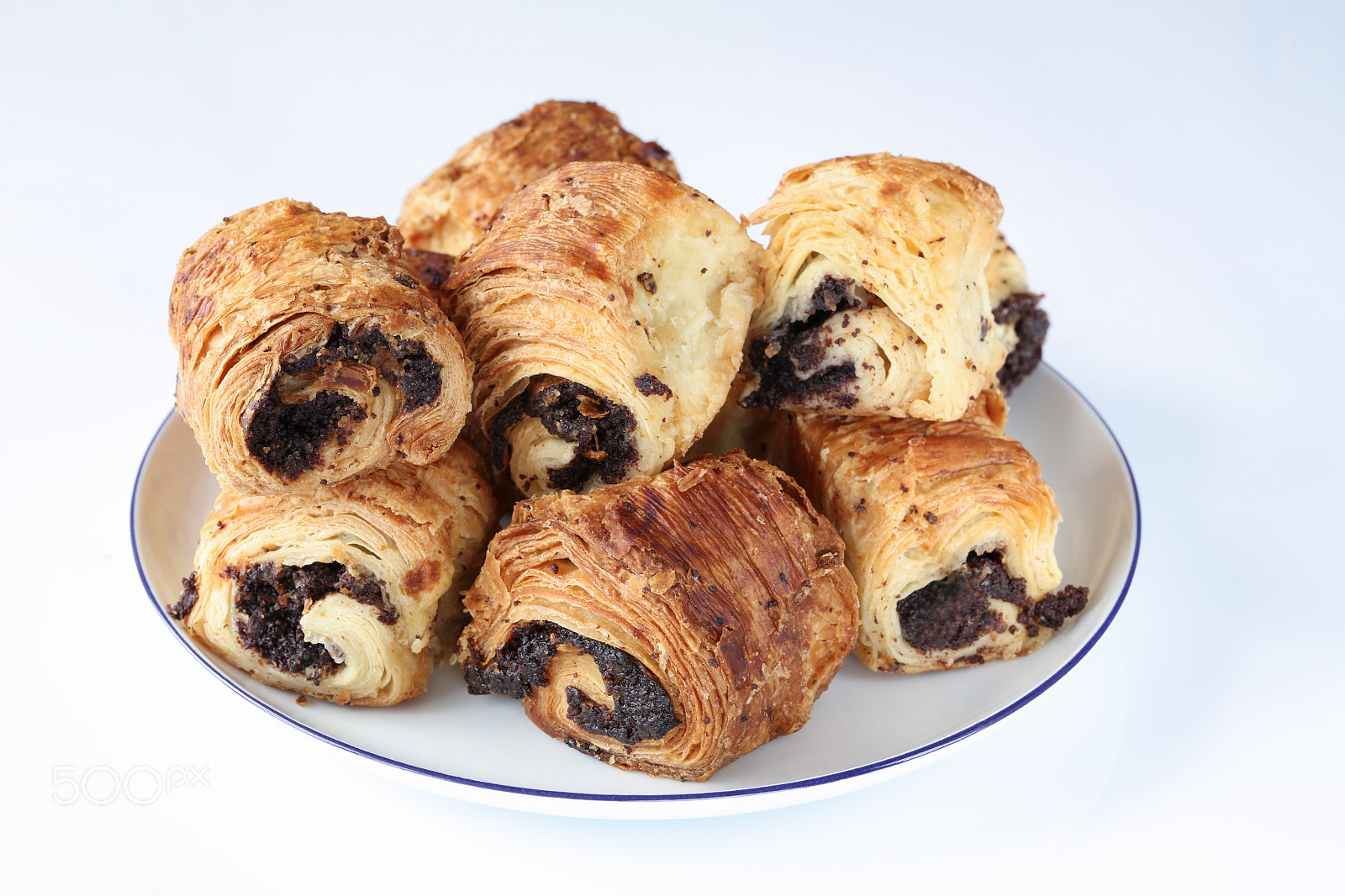 Canon EF 100mm F2.8L Macro IS USM sample photo. Sweet rolls with poppy seeds on a white porcelain plate photography