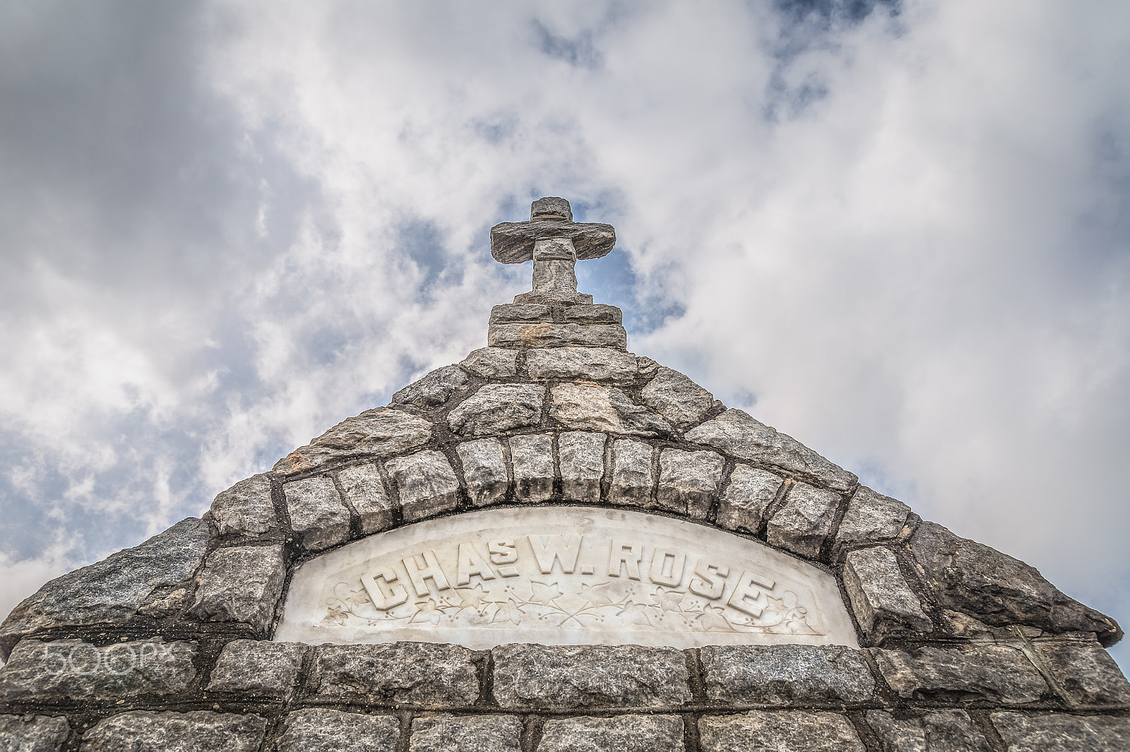 Canon EOS 6D + Sigma 24-105mm f/4 DG OS HSM | A sample photo. Lafayette cemetery photography