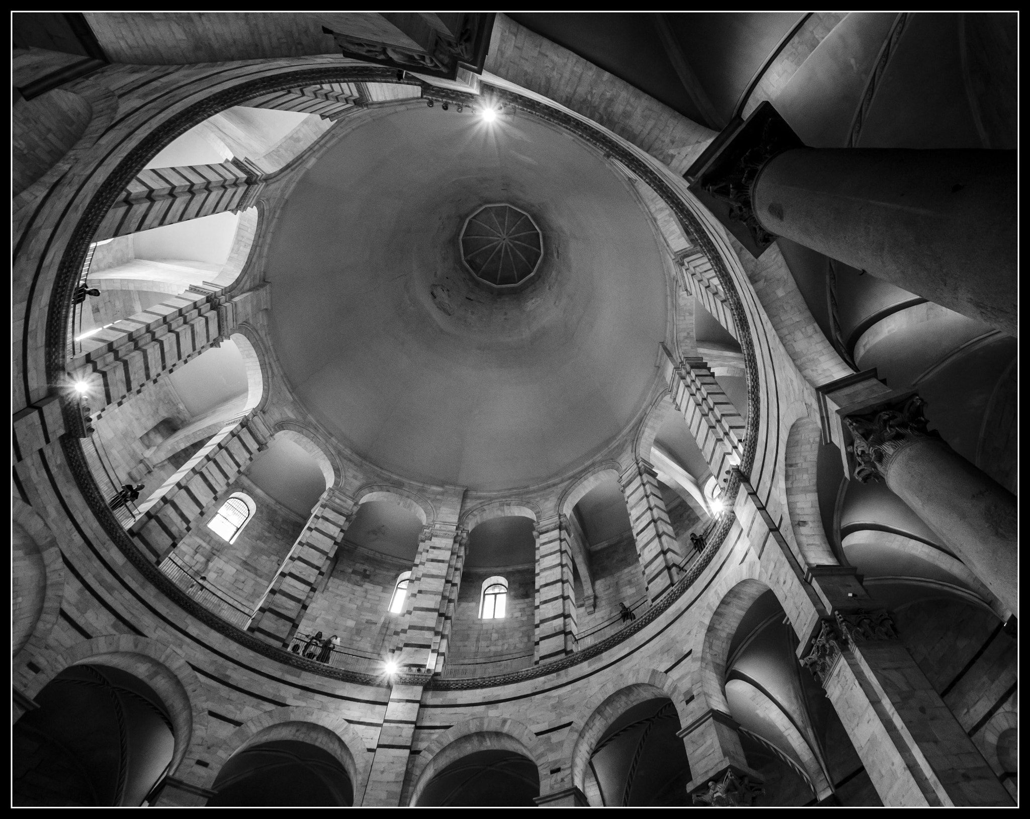 Sigma 10-20mm F3.5 EX DC HSM sample photo. Dome photography