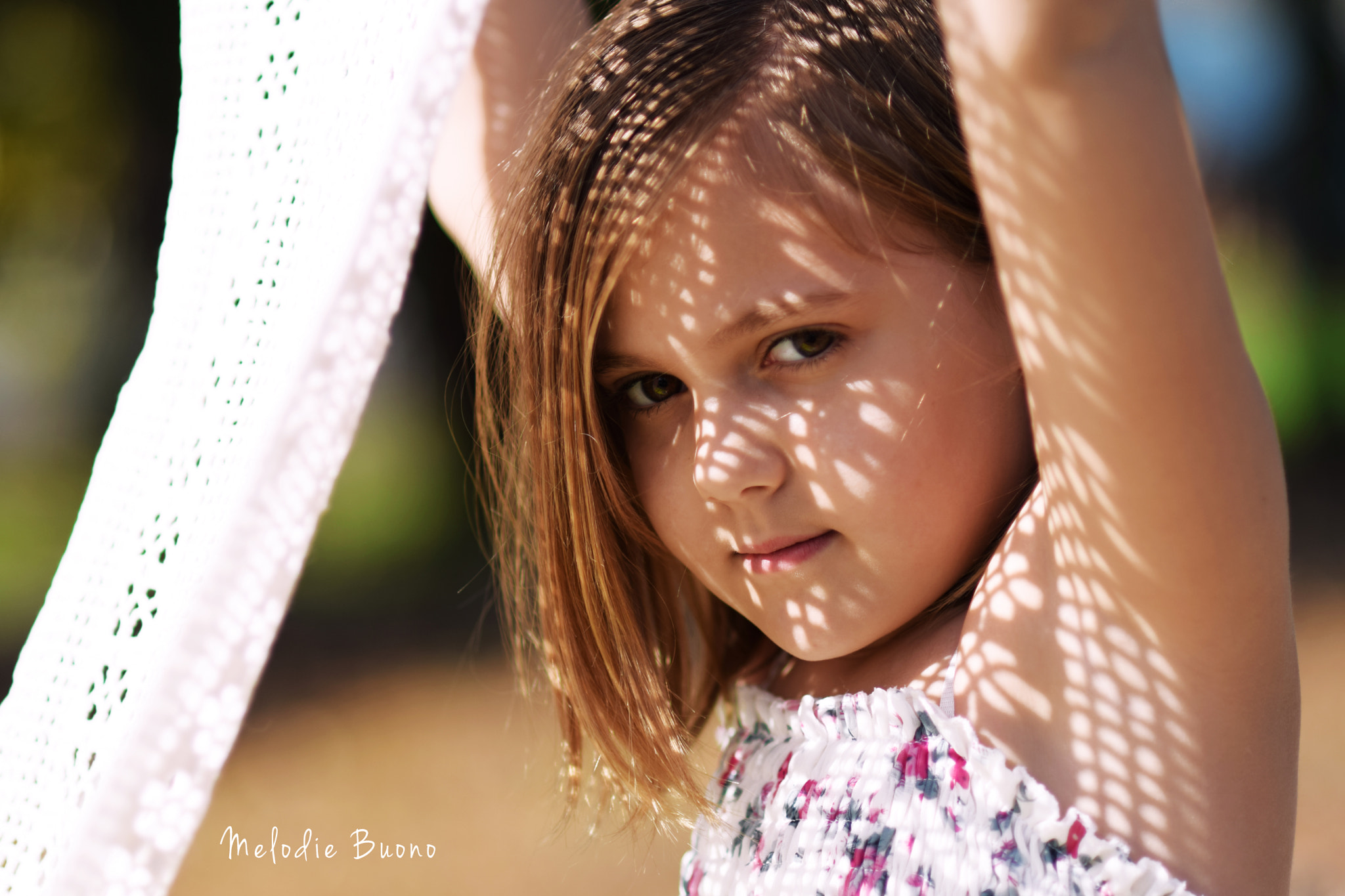 Nikon D5300 + AF Nikkor 85mm f/1.8 sample photo. Dentelle de lumière. photography