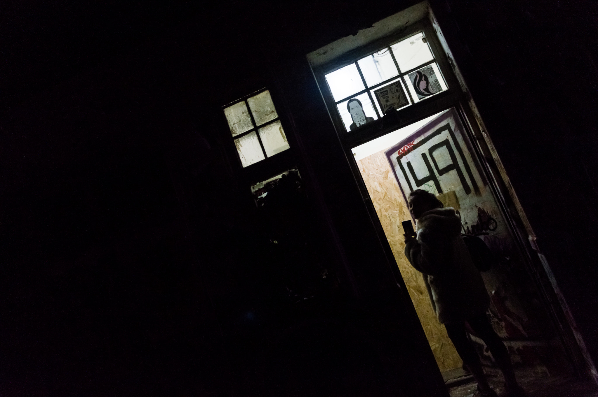 Sigma 17-70mm F2.8-4 DC Macro OS HSM | C sample photo. Story of the door photography