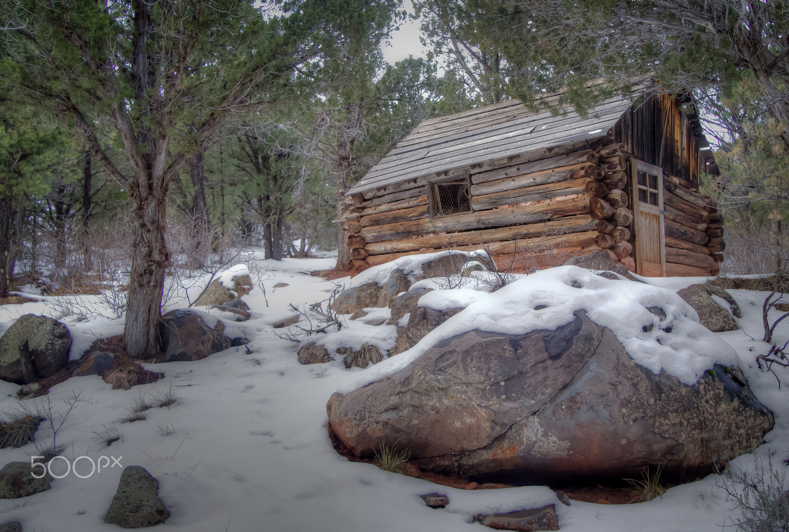 Canon EF-S 17-85mm F4-5.6 IS USM sample photo. Larson's cabin photography