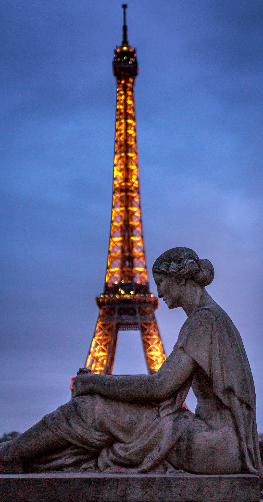 Canon EOS 700D (EOS Rebel T5i / EOS Kiss X7i) sample photo. Eiffel tower photography