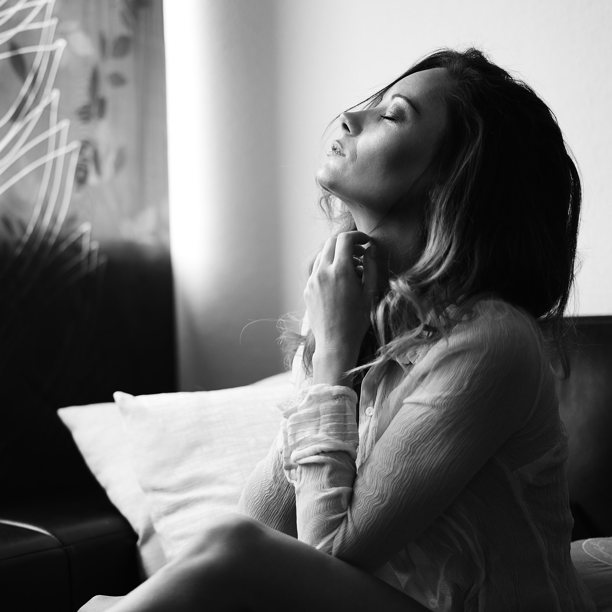 Sony a7 + Sony FE 50mm F1.8 sample photo. Lina photography