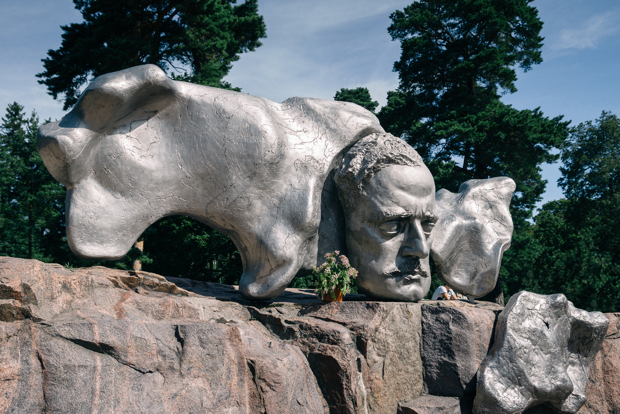 Sony SLT-A77 sample photo. Sibelius-monumentti photography