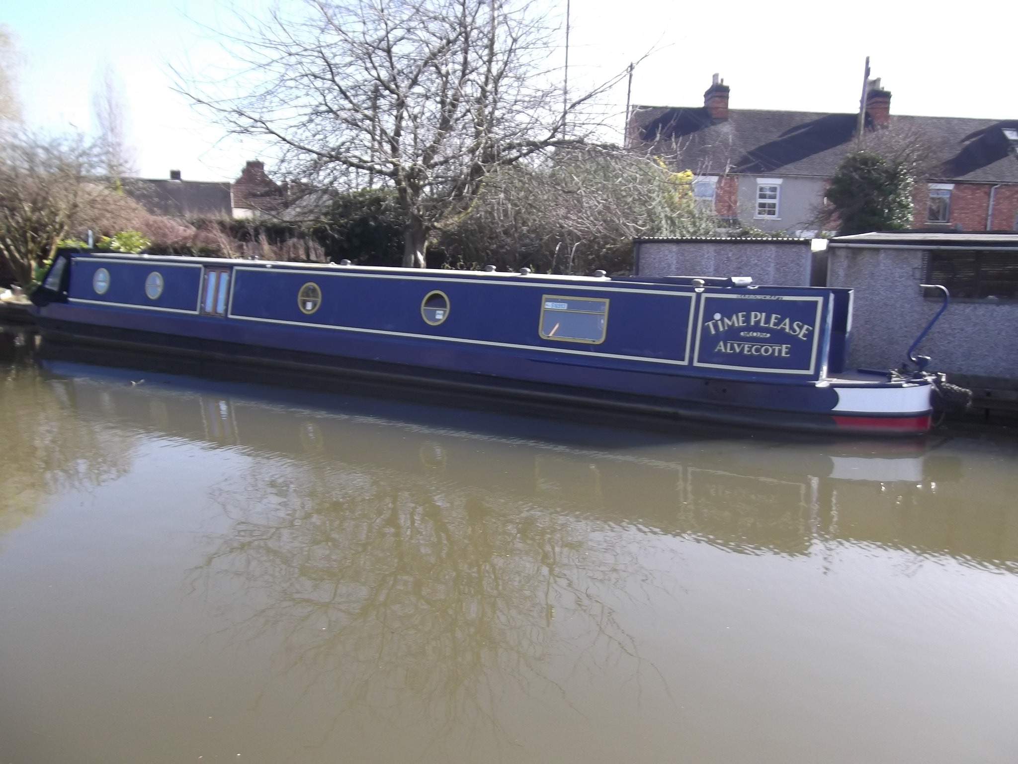 Fujifilm FinePix T350 sample photo. Canal boat photography