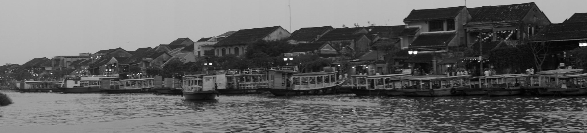 Sony a6000 + Sony E 18-55mm F3.5-5.6 OSS sample photo. Hoian photography