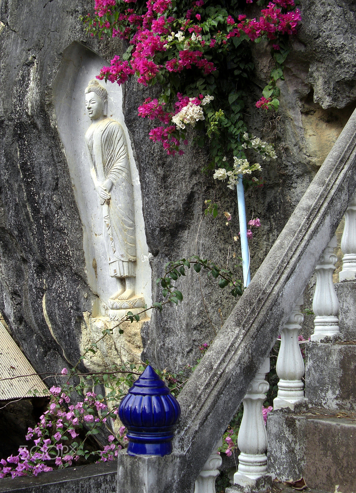CASIO EX-Z1200 sample photo. Thai rural lifestyle photography