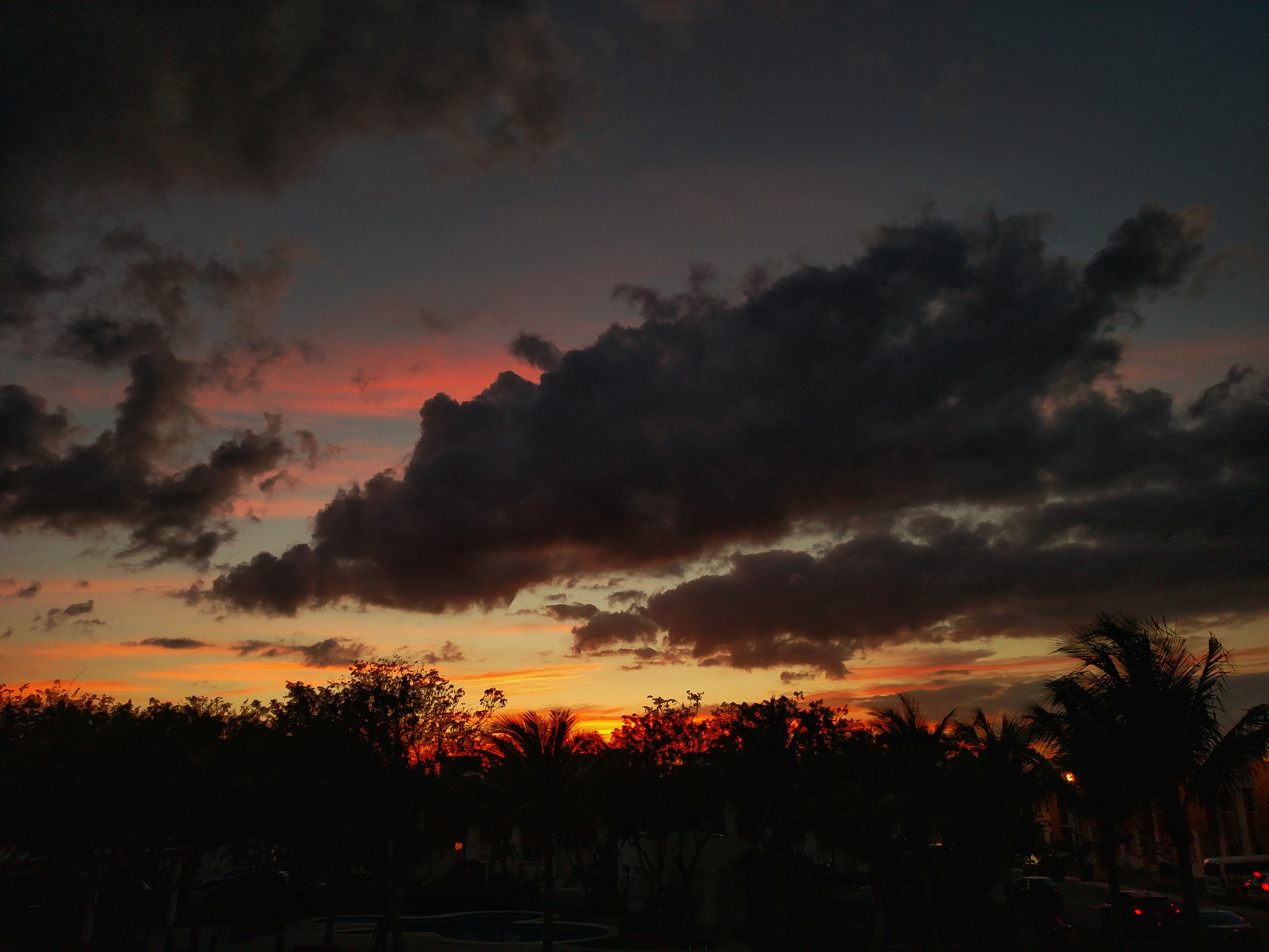 Motorola XT1225 sample photo. Clouds photography
