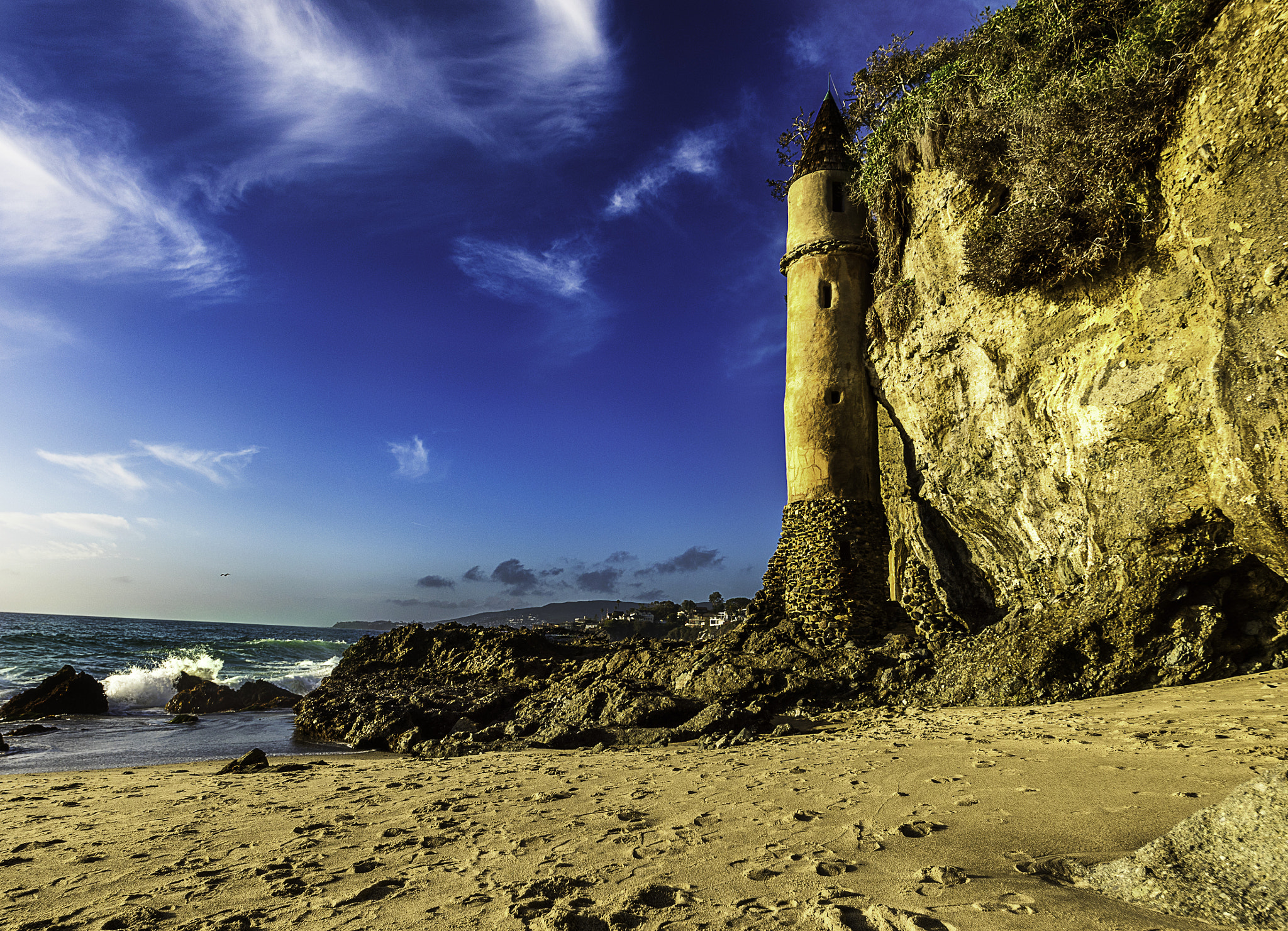 Nikon D810 sample photo. La tour. victoria beach. photography