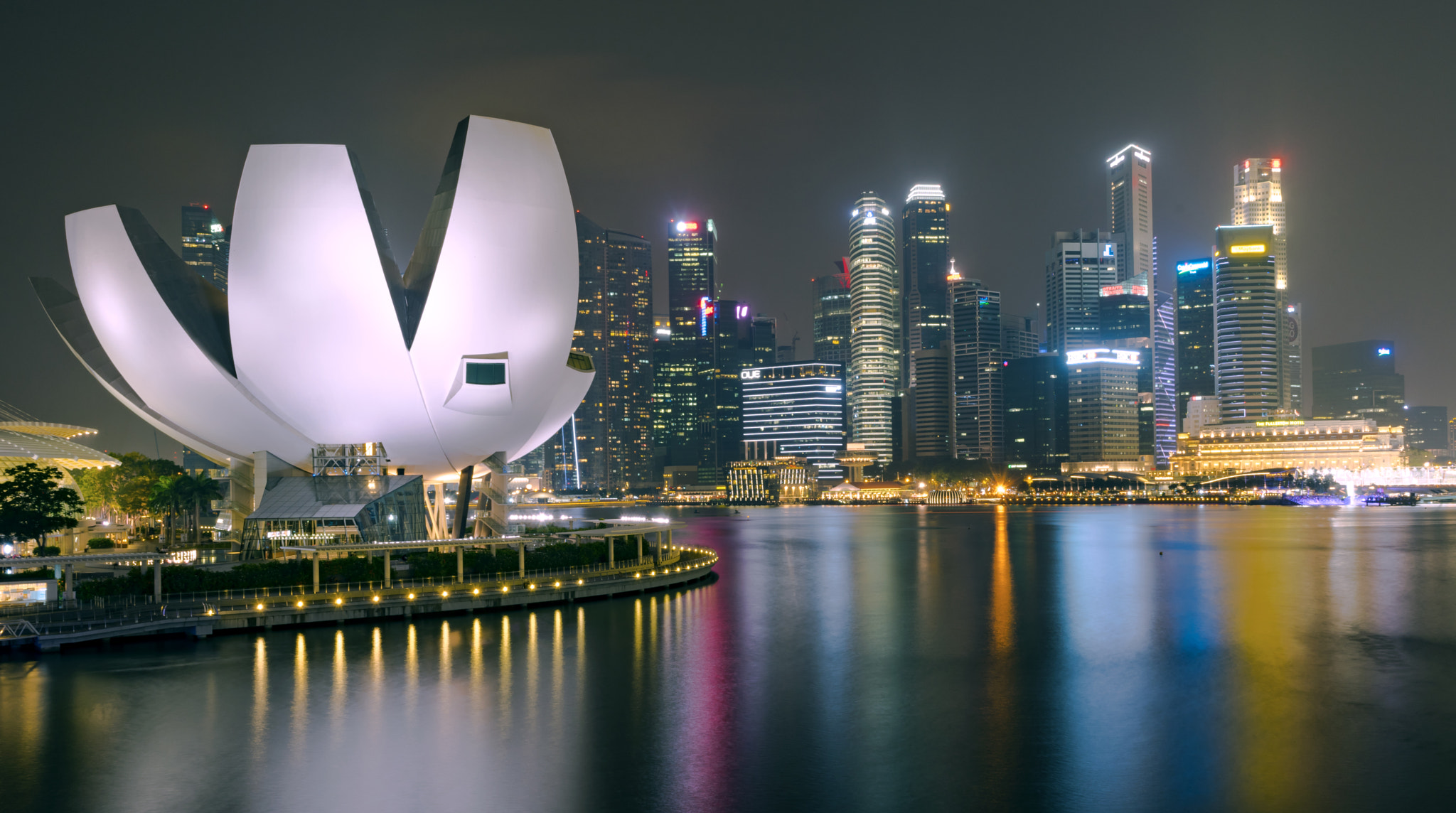 Sony a7R + Sony FE 28mm F2 sample photo. City under lights photography