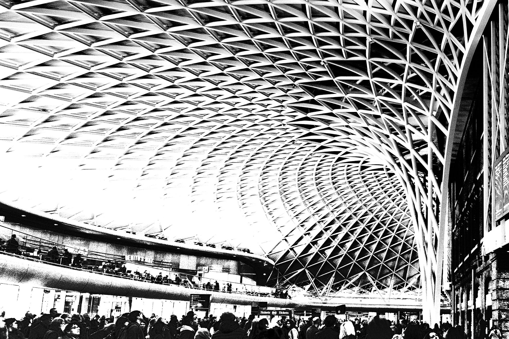 Sony Cyber-shot DSC-RX1 + 35mm F2.0 sample photo. King cross station photography