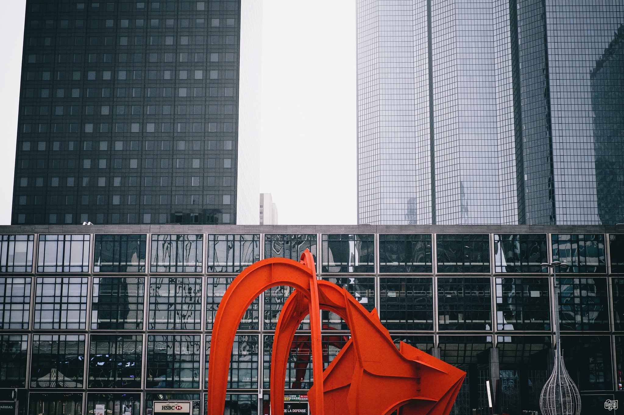 Fujifilm X-E2 + Fujifilm XF 35mm F1.4 R sample photo. Red spider photography