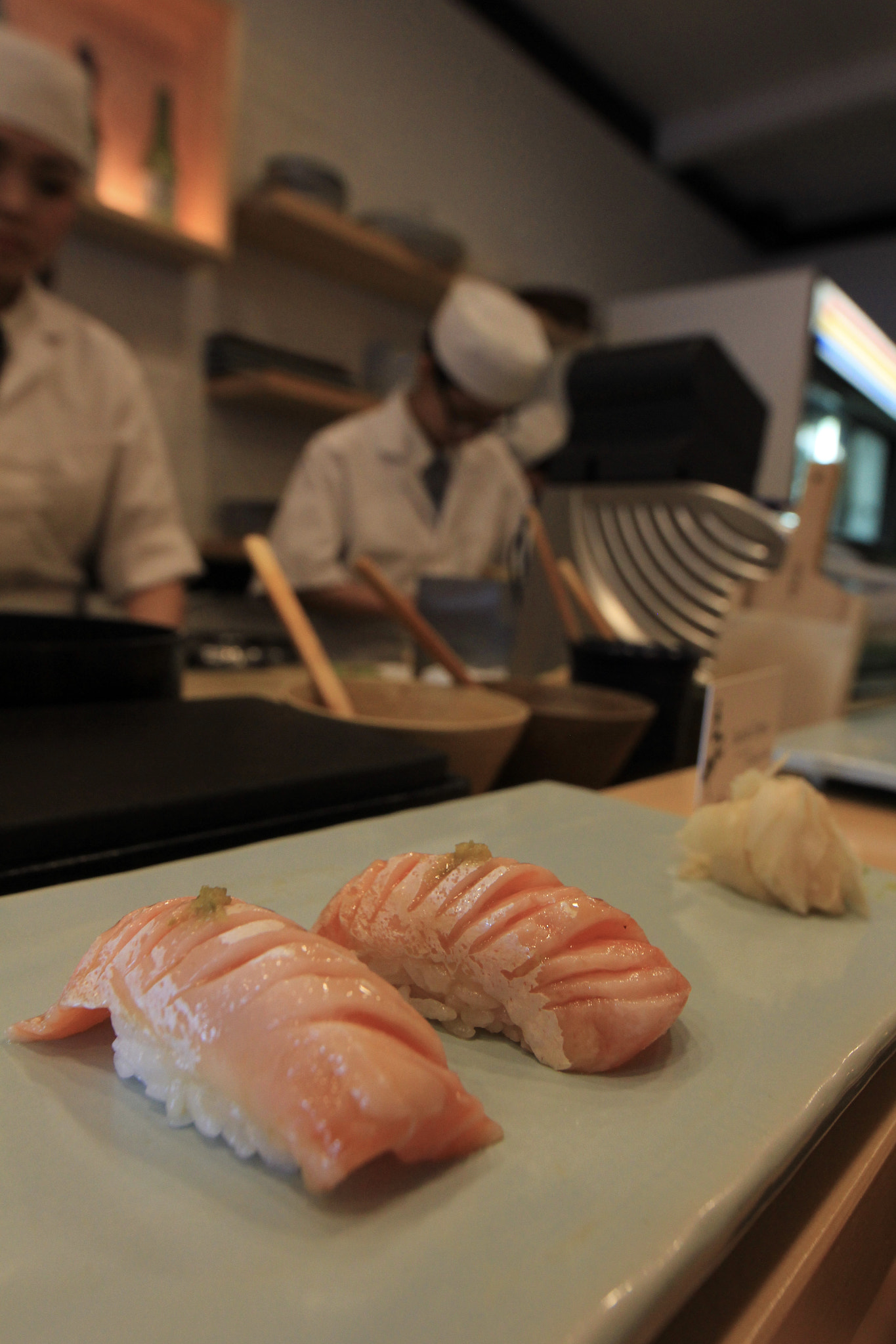 Canon EOS 60D + Canon EF 14mm F2.8L II USM sample photo. Salmon belly @sushi enya photography